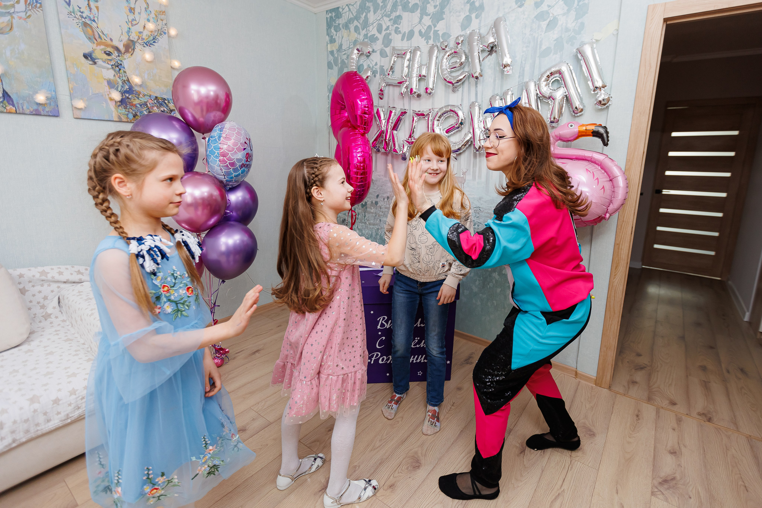 День рождения Вики. Съёмка дома. Семейный и детский фотограф Комина Елена, Власиха, Одинцово