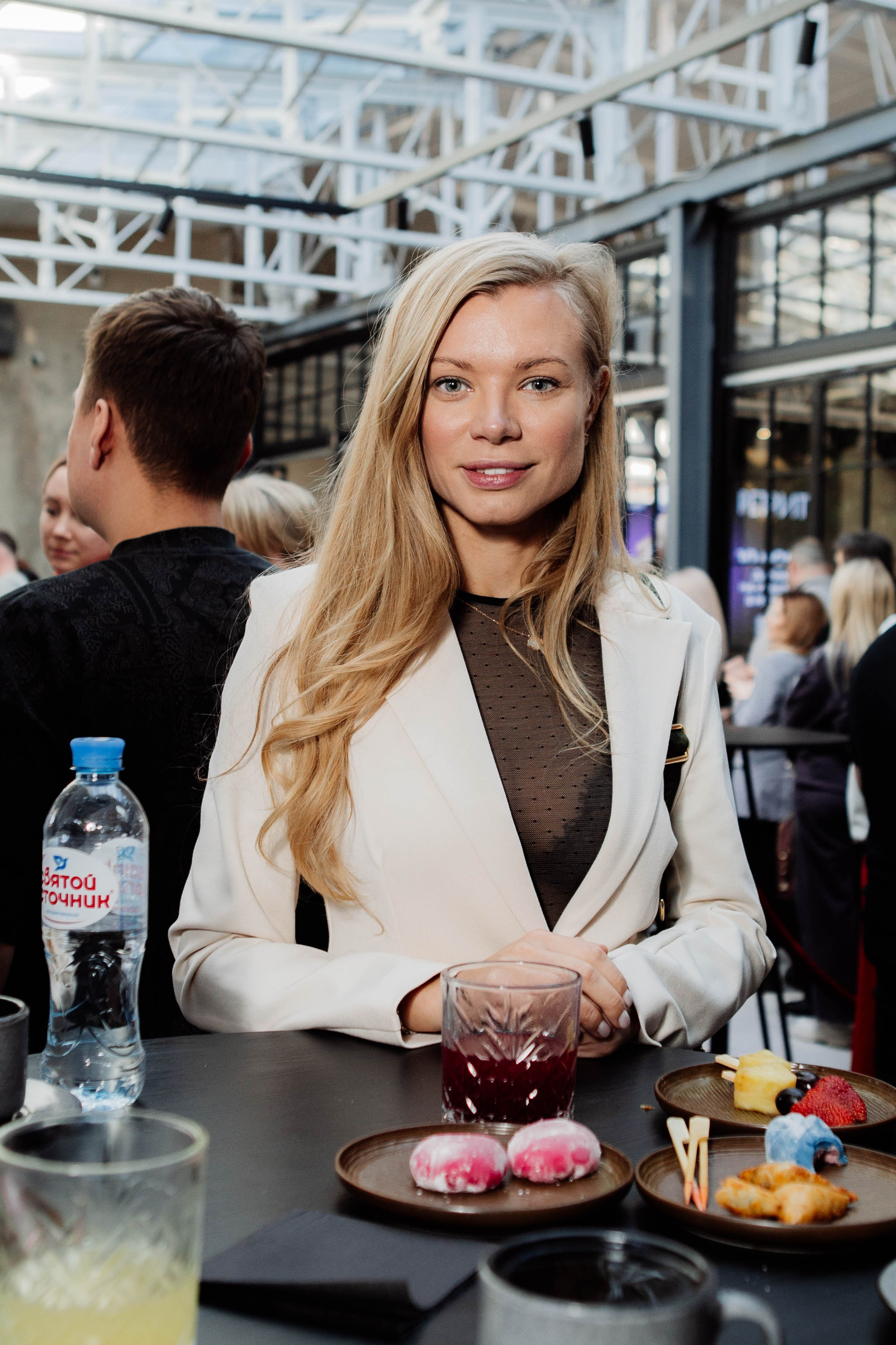 ШОУ ВЛАДИМИРА ДРЕВСА. Репортажный фотограф Москва (детские праздники, квизы, концерты, дни рождения, свадьбы)