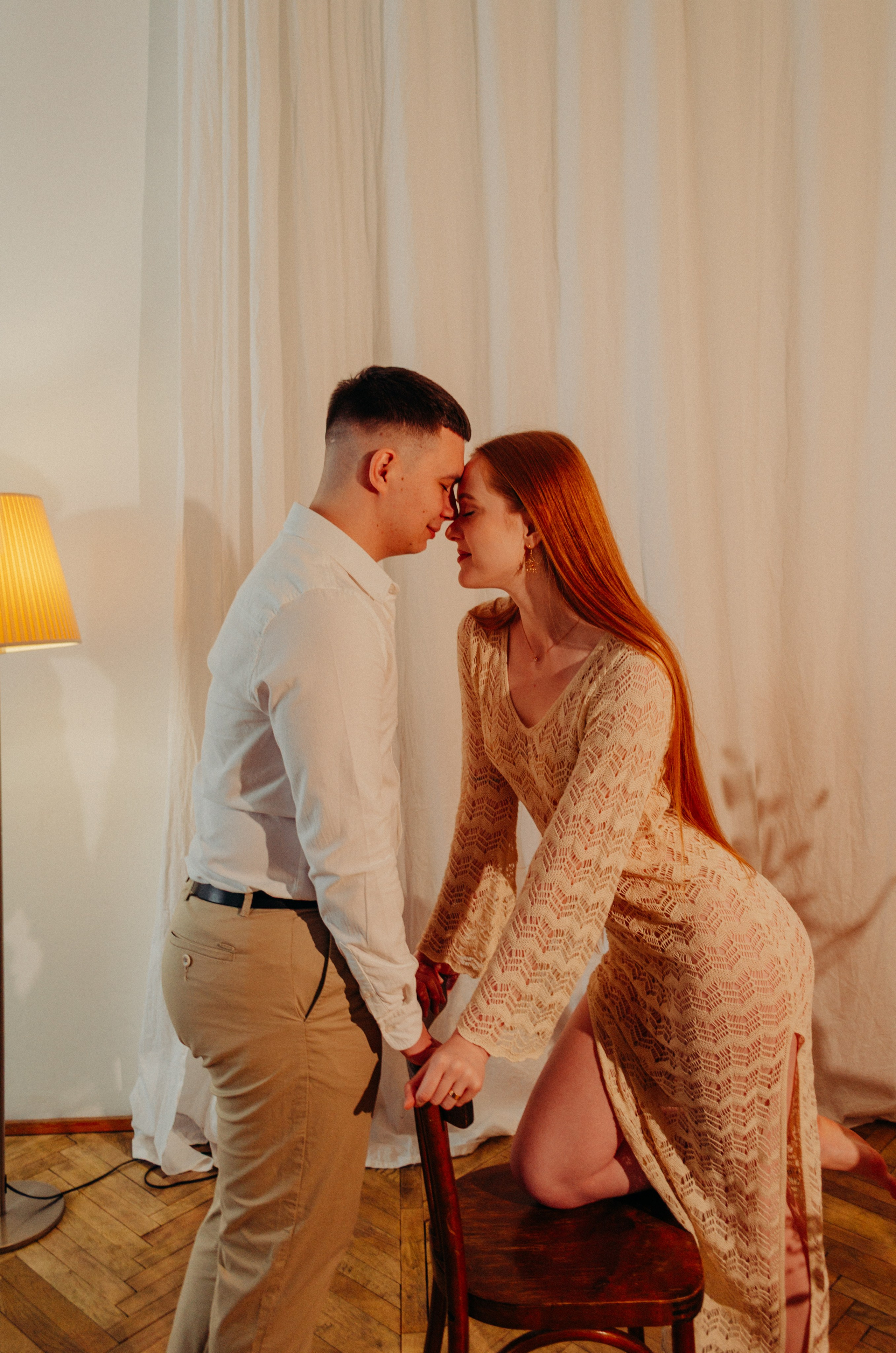 Love Story в фотостудии в стиле бохо. Денисова Аля — фотограф для парных съемок и индивидуальных историй в Барнауле