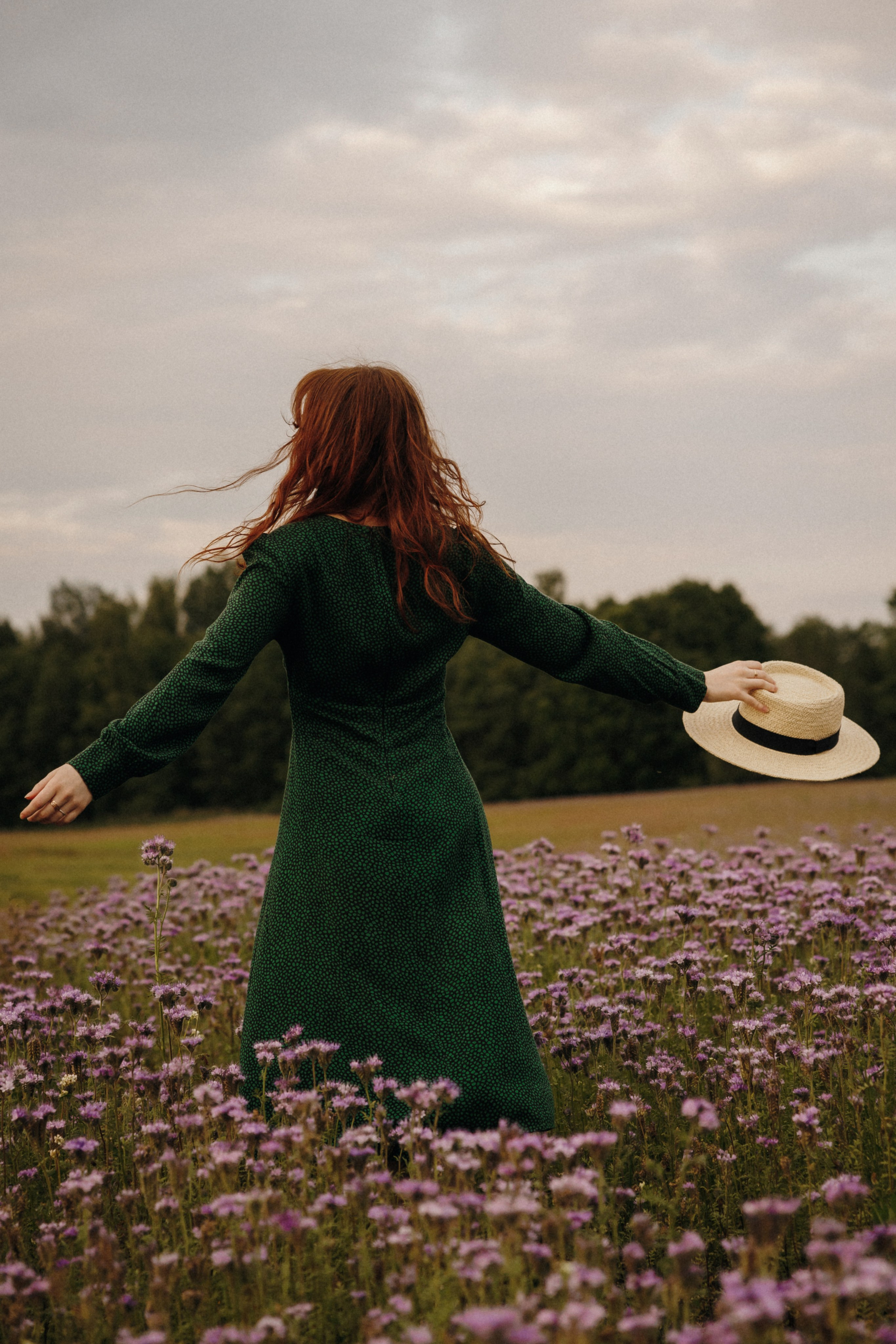 Фотосессия в цветочном поле. Свадебный и семейный фотограф Витебск, Минск, Андрей Павлов