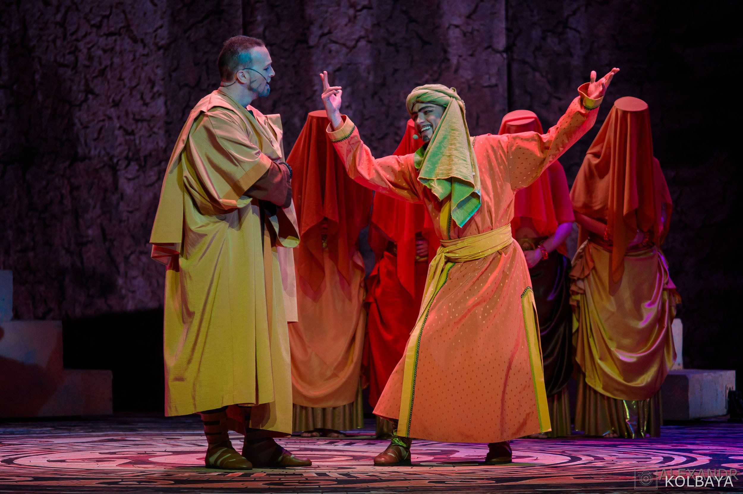 Фоторепортаж со спектакля Гладиатор в Театре Терезы Дуровой. Концертный и театральный репортажный фотограф в Москве Александр Колбая