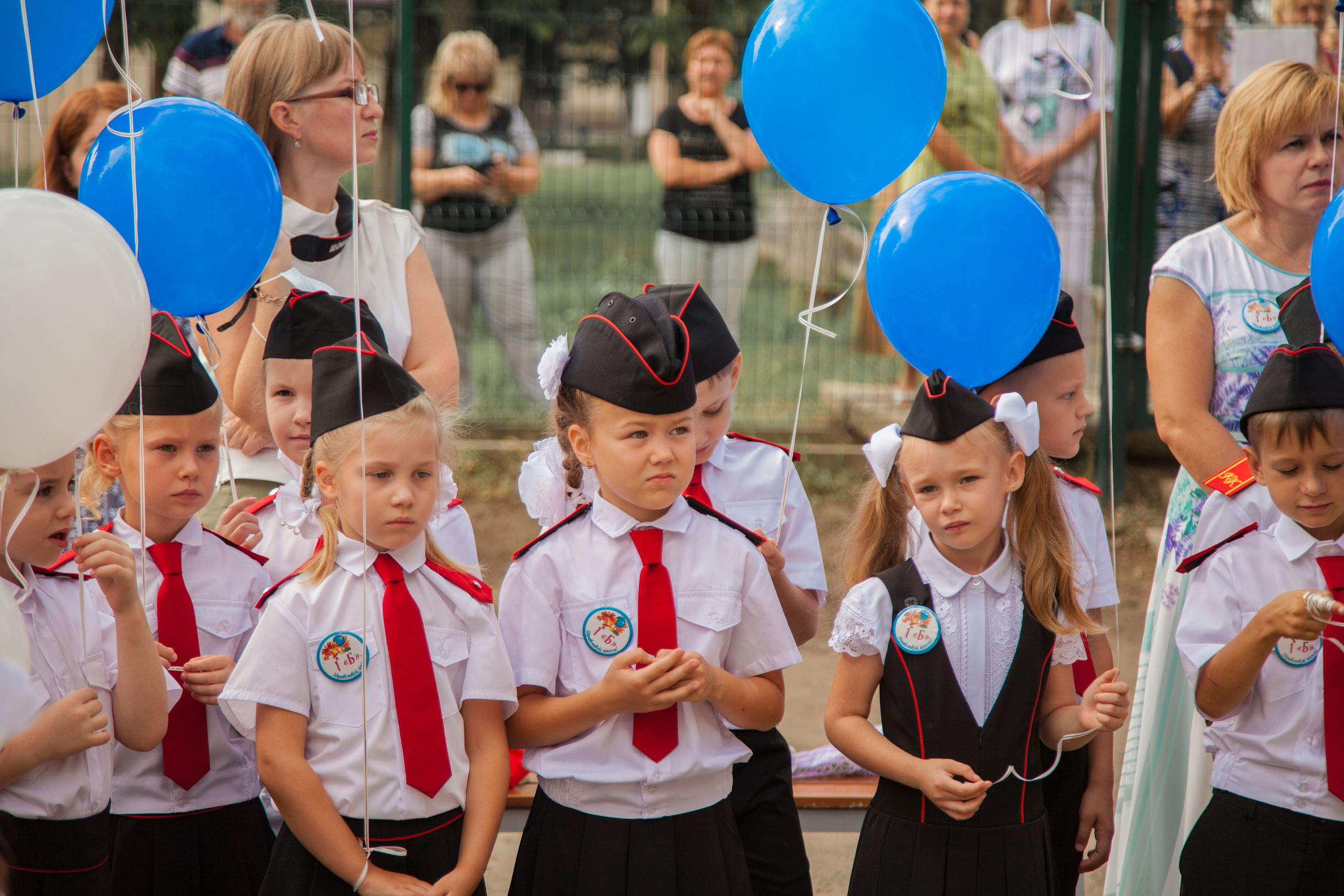 Линейка 1 сентября. Свадебный и семейный фотограф в Армавире
