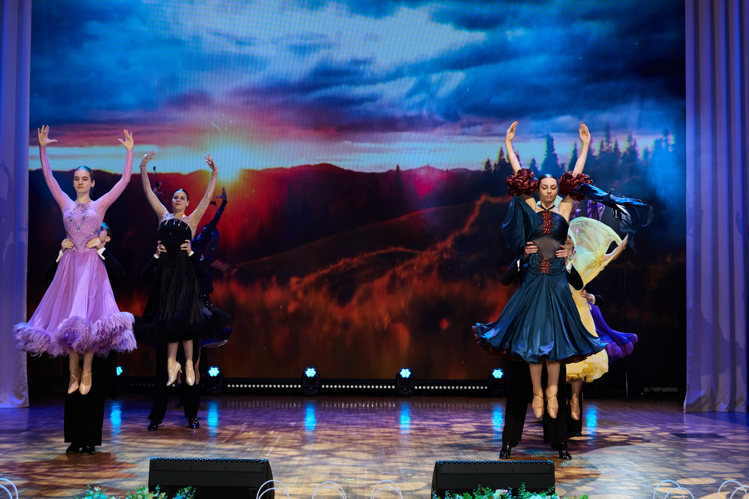 Выпускной 9 класс. Свадебная, репортажная фотосъемка и видеосъемка в Минске. Илья и Юлия Ширмановы. Фотограф | Видеограф | Минск