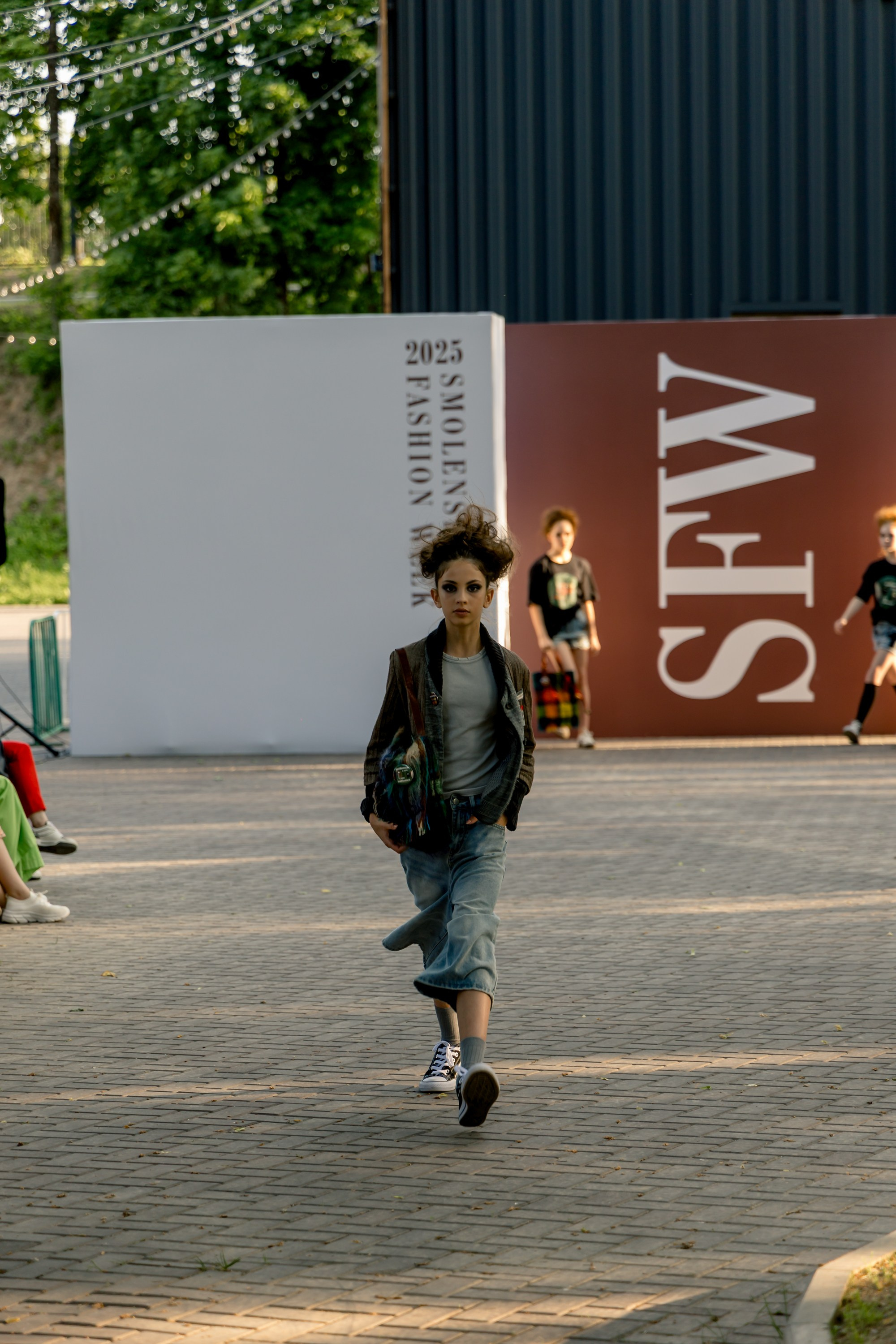 Smolensk Fashion Week 2025_показы_ДЕНЬ 1_ВЕЧЕРНИЙ ПОКАЗ_19:00. Главная