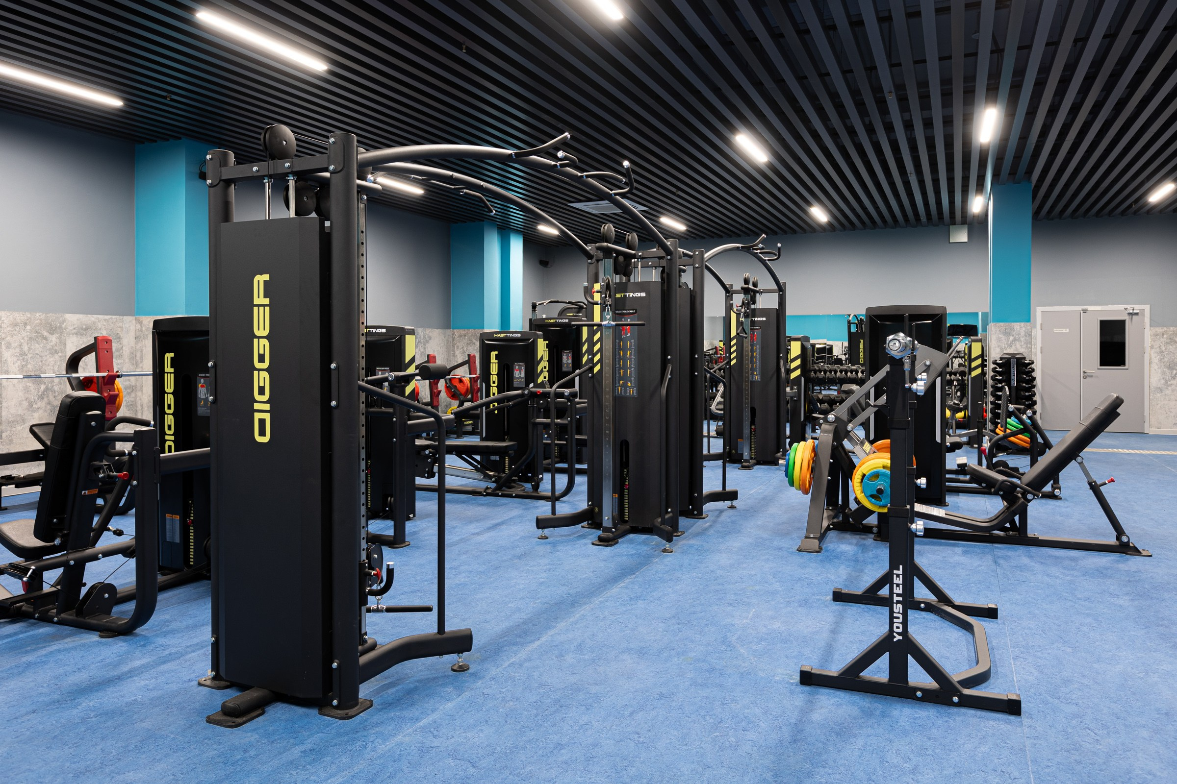 Тренажерный зал стадион Динамо. Worldwide Wedding Photography Demskoy Studio