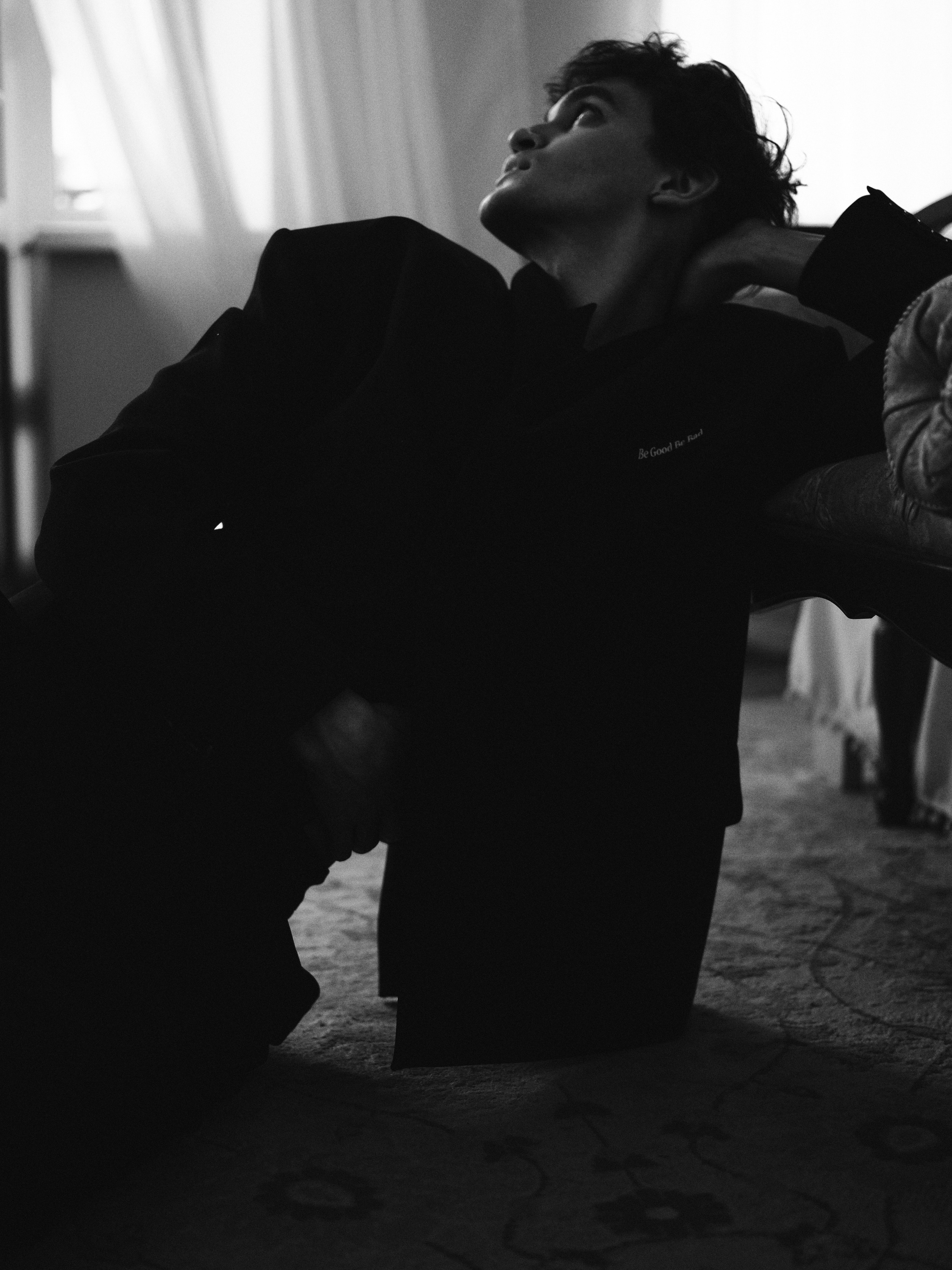 89233. Главная