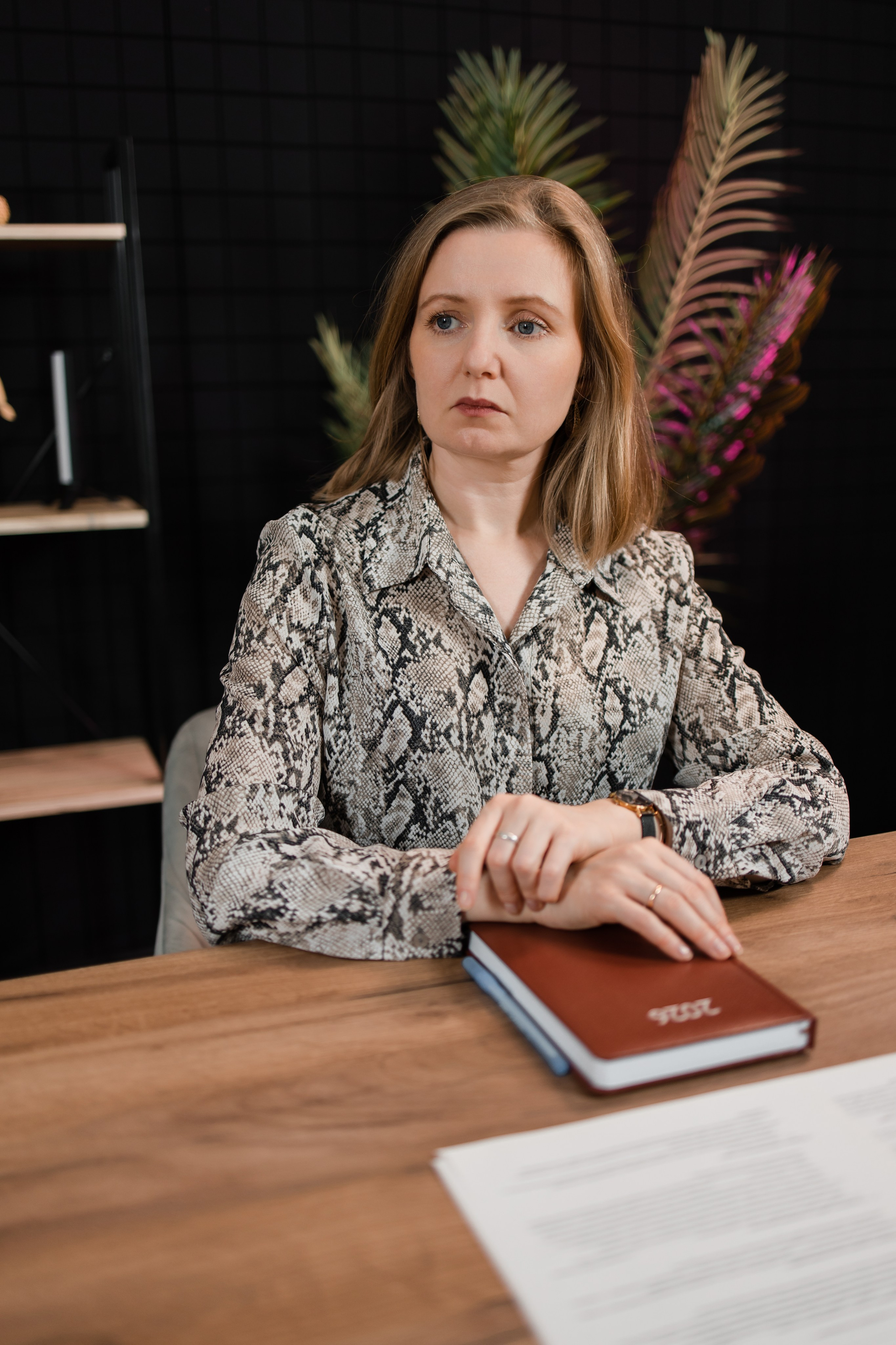 Set 2. Видеосъемка и фотосъемка свадеб. Фотограф и оператор на свадьбу. Видеосъемка подкастов, собственная видео-фотостудии. Предметная фотосъемка