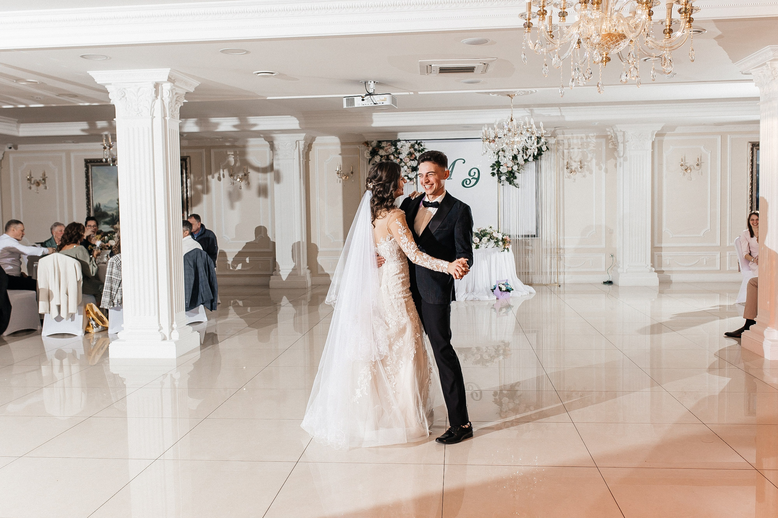 Алик и Ева 2024. Свадебный и портретный фотограф Алина Иванова. Екатеринбург-Москва