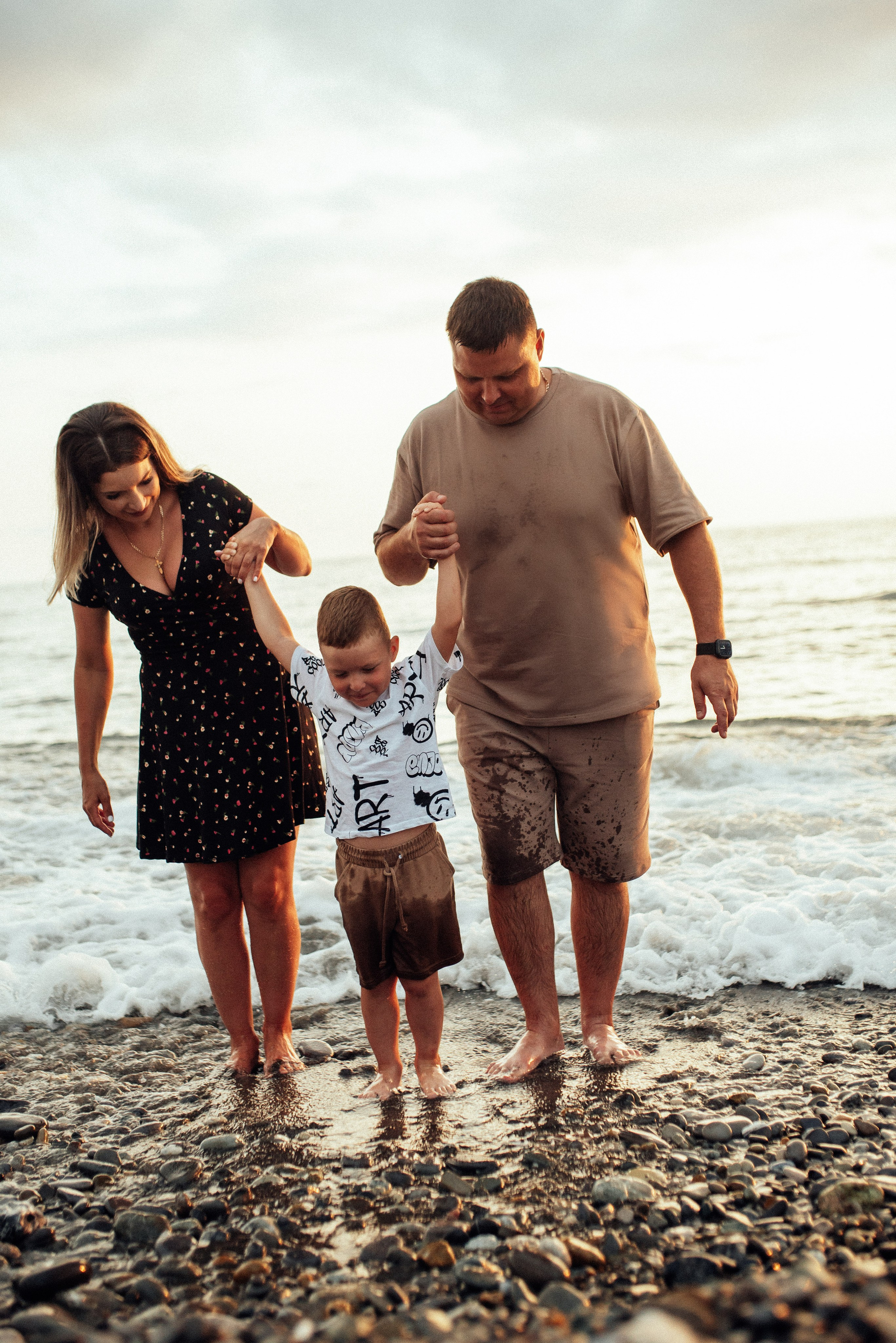 Семейная Фотосессия на соре в Сочи Лазаревской, Лос, Дагомысе, Адлере. Фотограф в Сочи — Маргарита Поганова