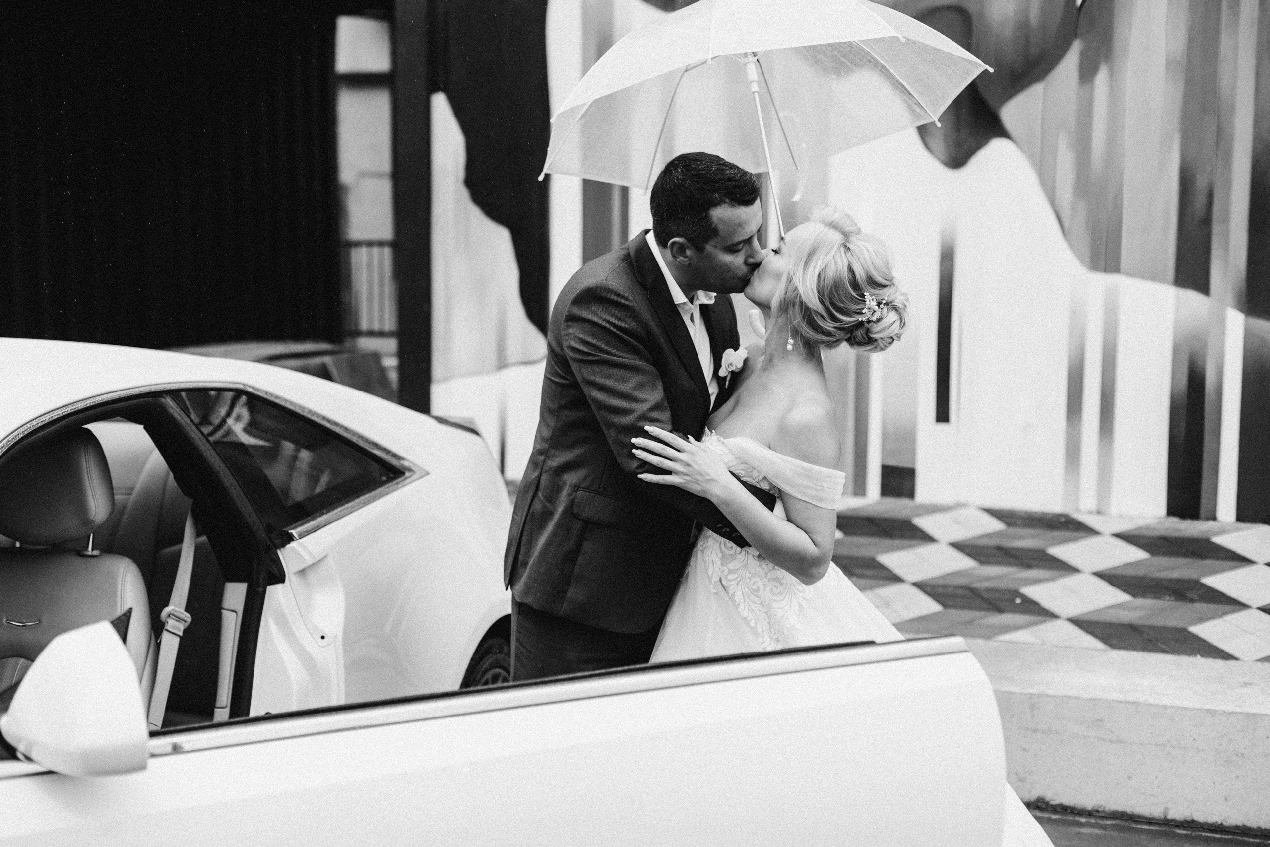 Вдыхая аромат прекрасный, на лепестках её атласных. Душевный фотограф Ваших самых ярких событий Марина Погребняк