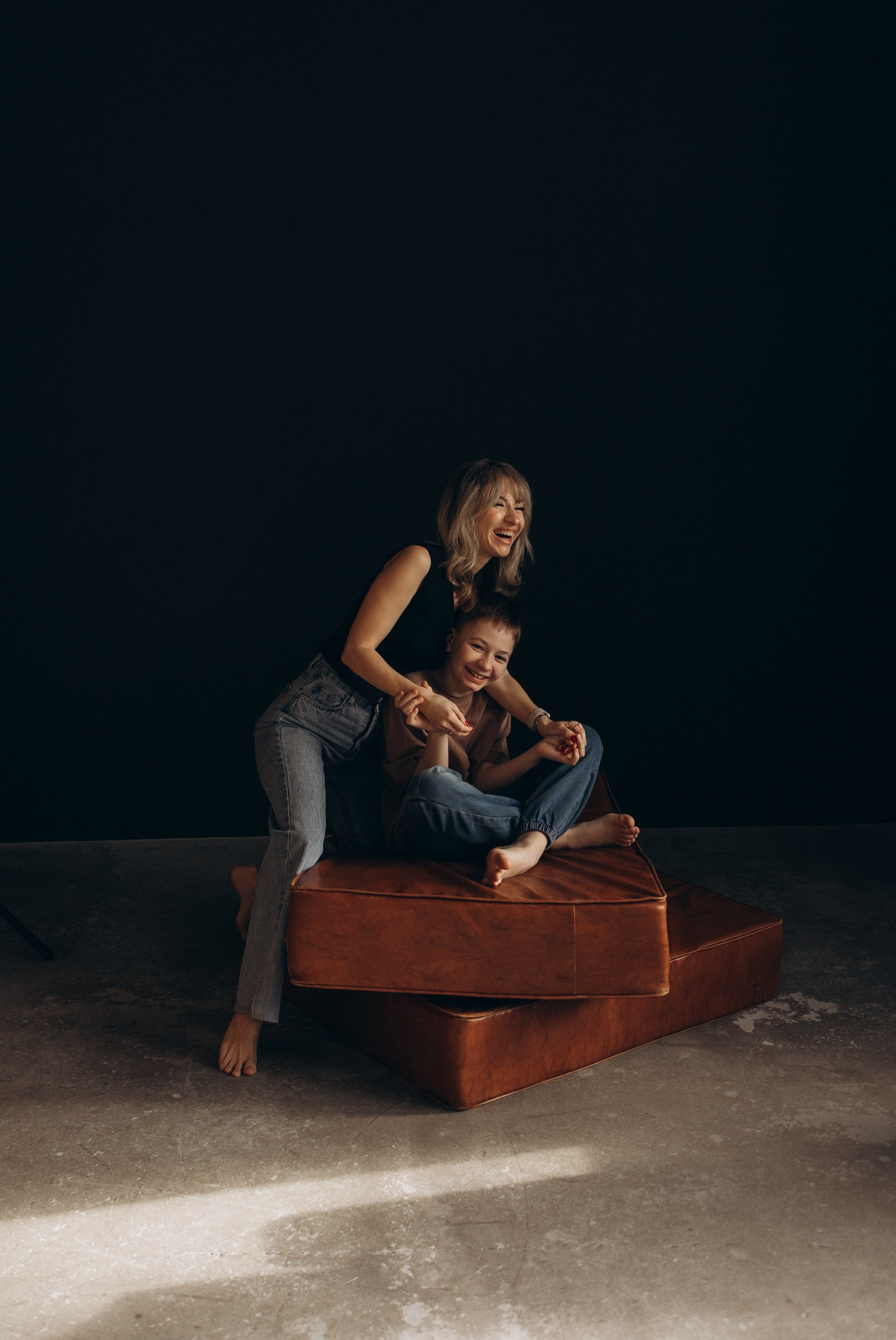 Игорь, Виктория и Макс — зал Натура. Семейный фотограф в Краснодаре Храмова Анна