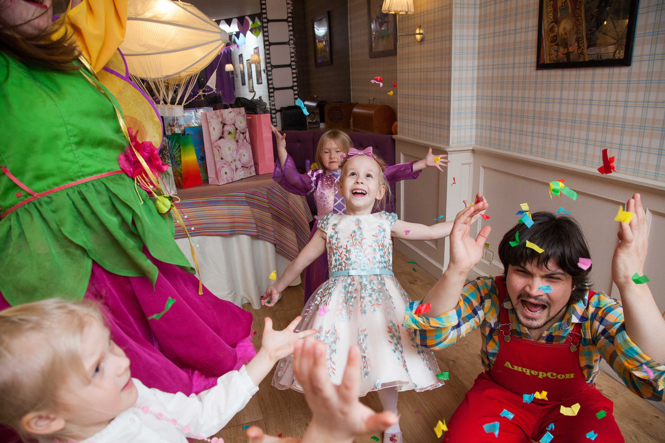 Ксюша 5 лет. Репортажный фотограф в Москве Константин Дерягин