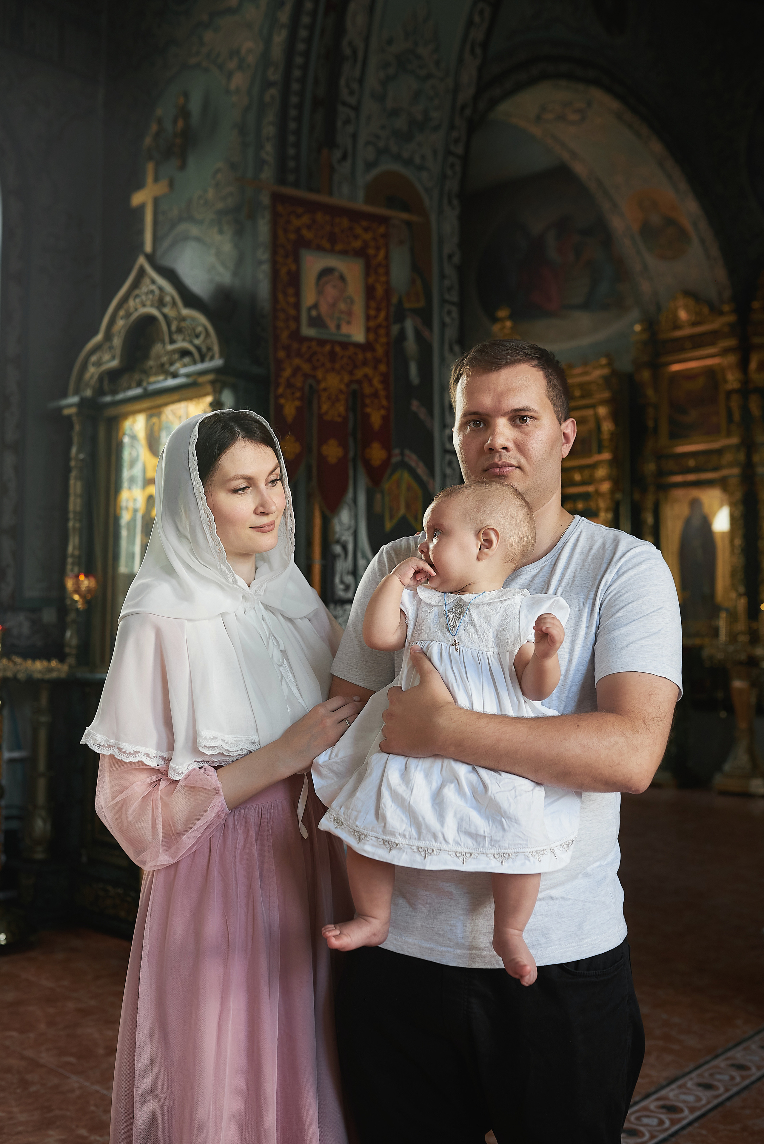 Крещение Алисы в храме преп. Серафима Саровского. Семейный фотограф в Ростове-на-Дону Татьяна Литвинова
