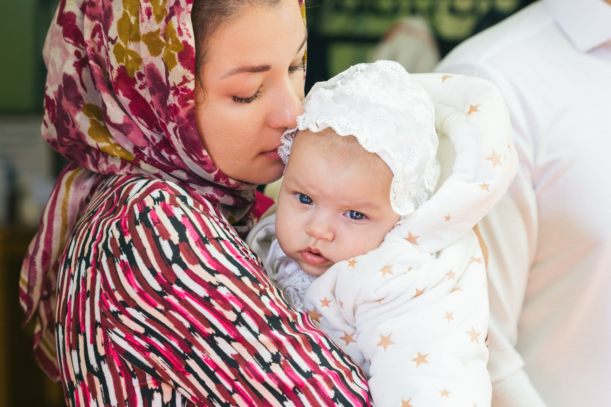 Крещение Церковь Святого Апостола Петра в Лахте СПб. Фотограф на крещение в Санкт Петербурге