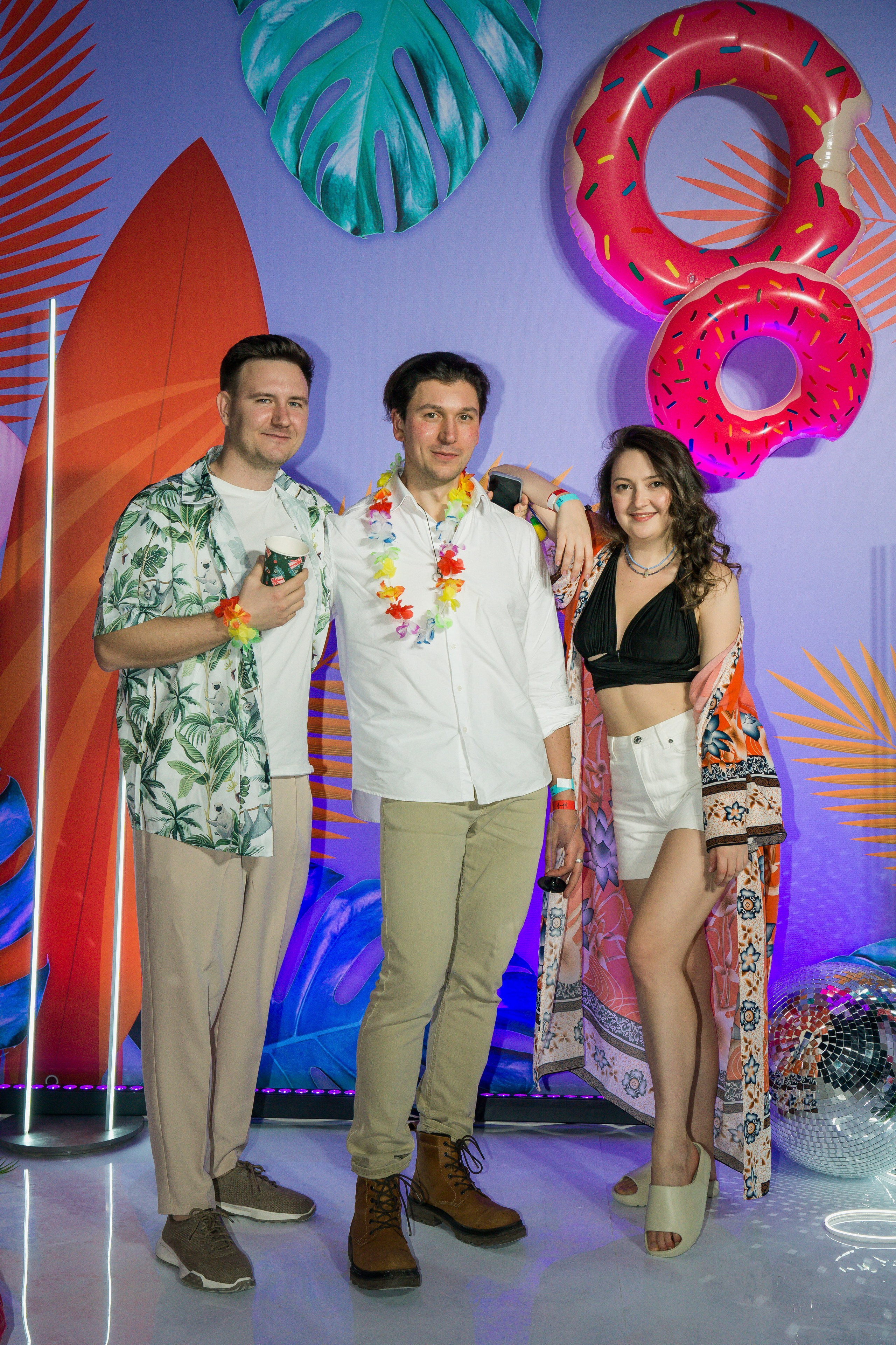 МТС корпоратив Гавайская вечеринка. Фотограф