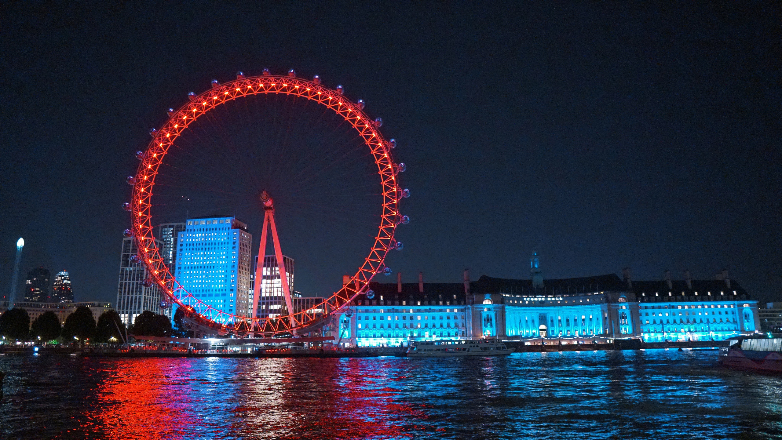 Ночной Лондон. 35 мм