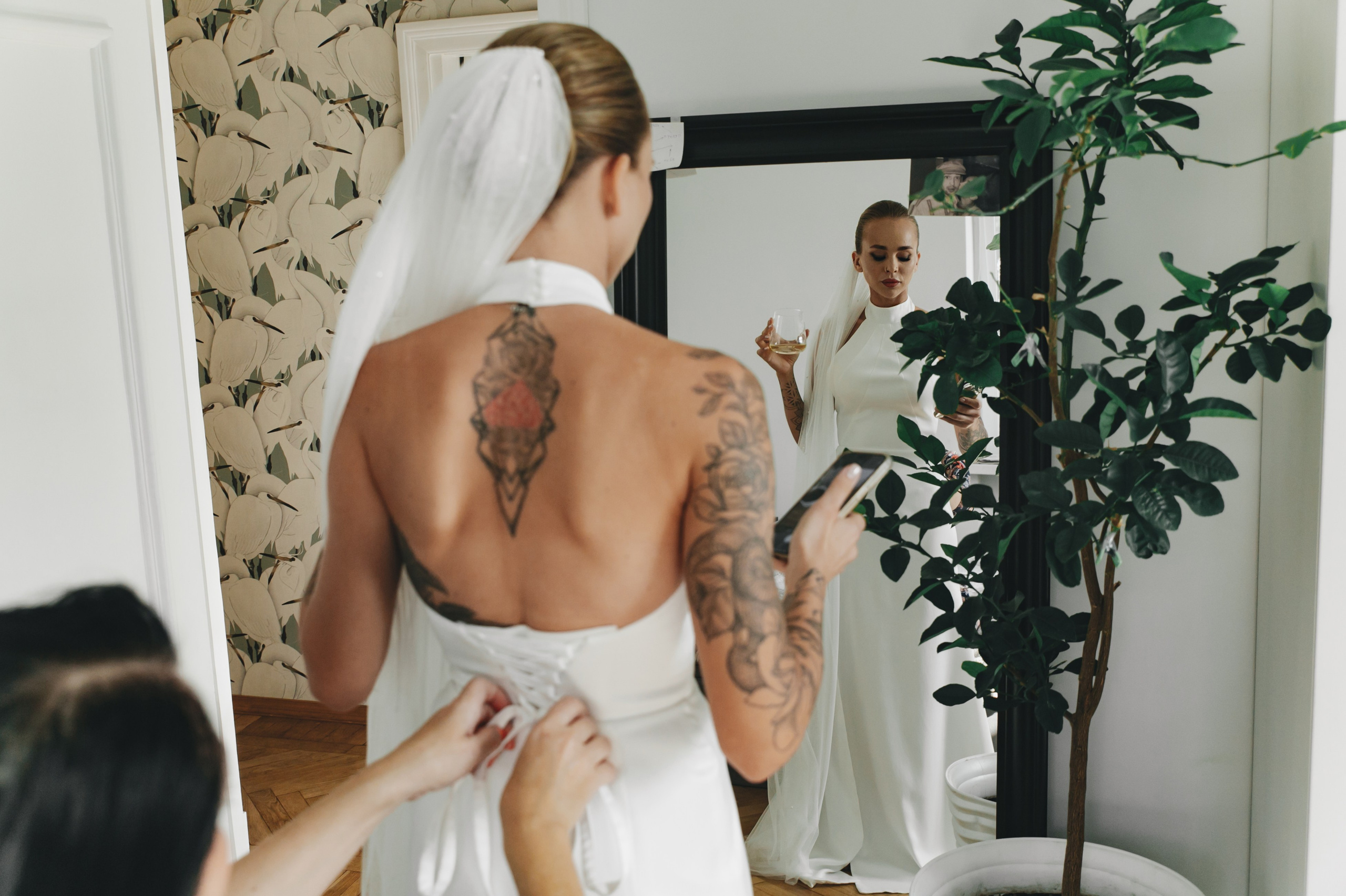 Свадебная съёмка Игорь и Василиса, регистрация гостиница Покровская, Таганский ЗАГС, прогулка ул. Таганская. Фотограф и свадебный фотограф в Москве