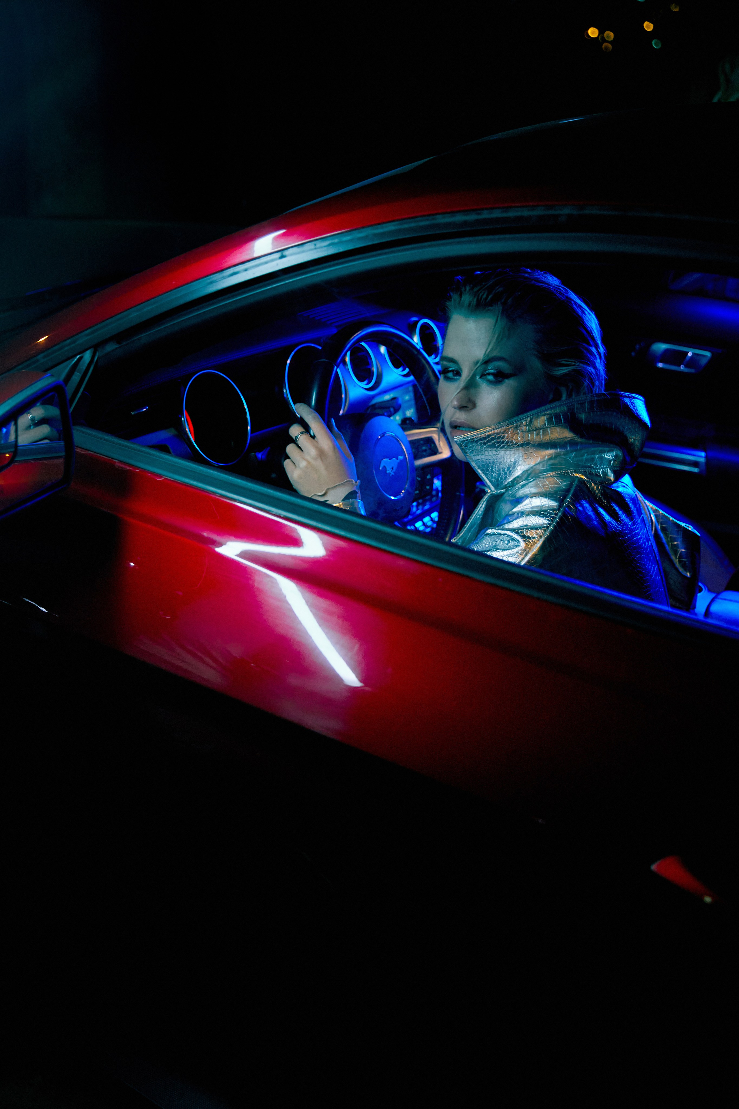 NIGHT OBSESSION. Yulia Otroschenko