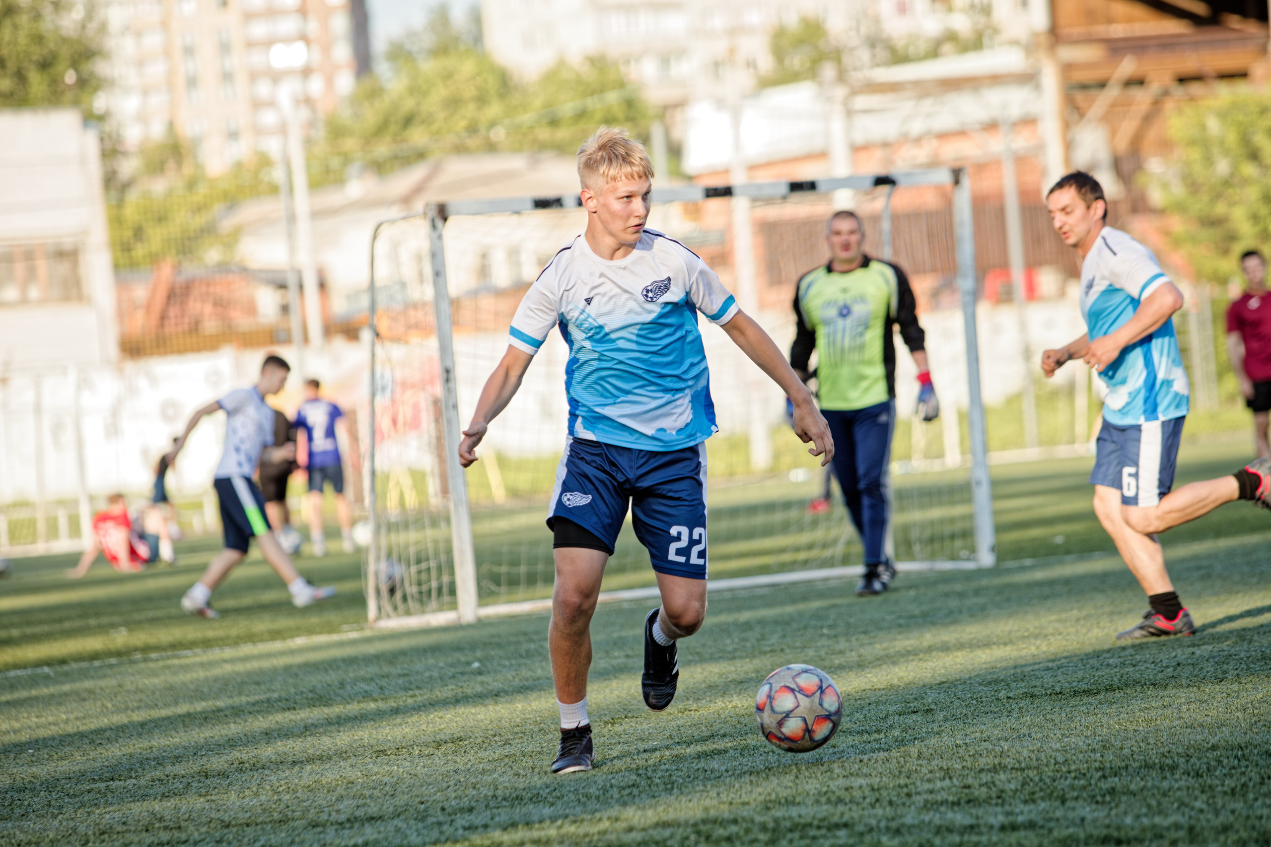 Любительская футбольная лига. Самокат-крылья. 25.06.2025. Репортажный и спортивный фотограф в г. Пермь Зильберг Павел
