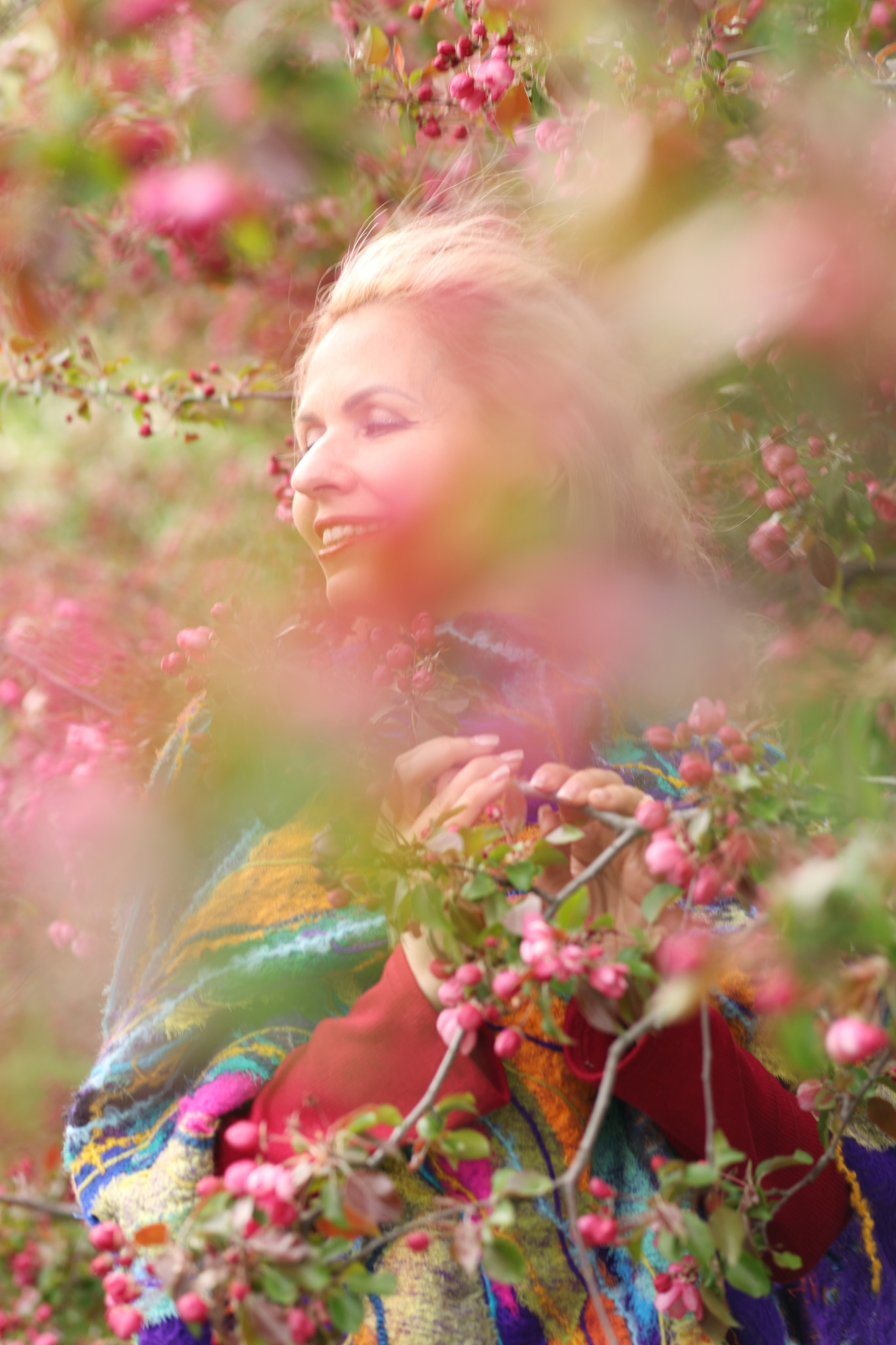 Фотосессии в цветении в парках Москвы с профессиональным фотографом. Бизнес и семейный фотограф Наталья Преснякова Москва Балашиха