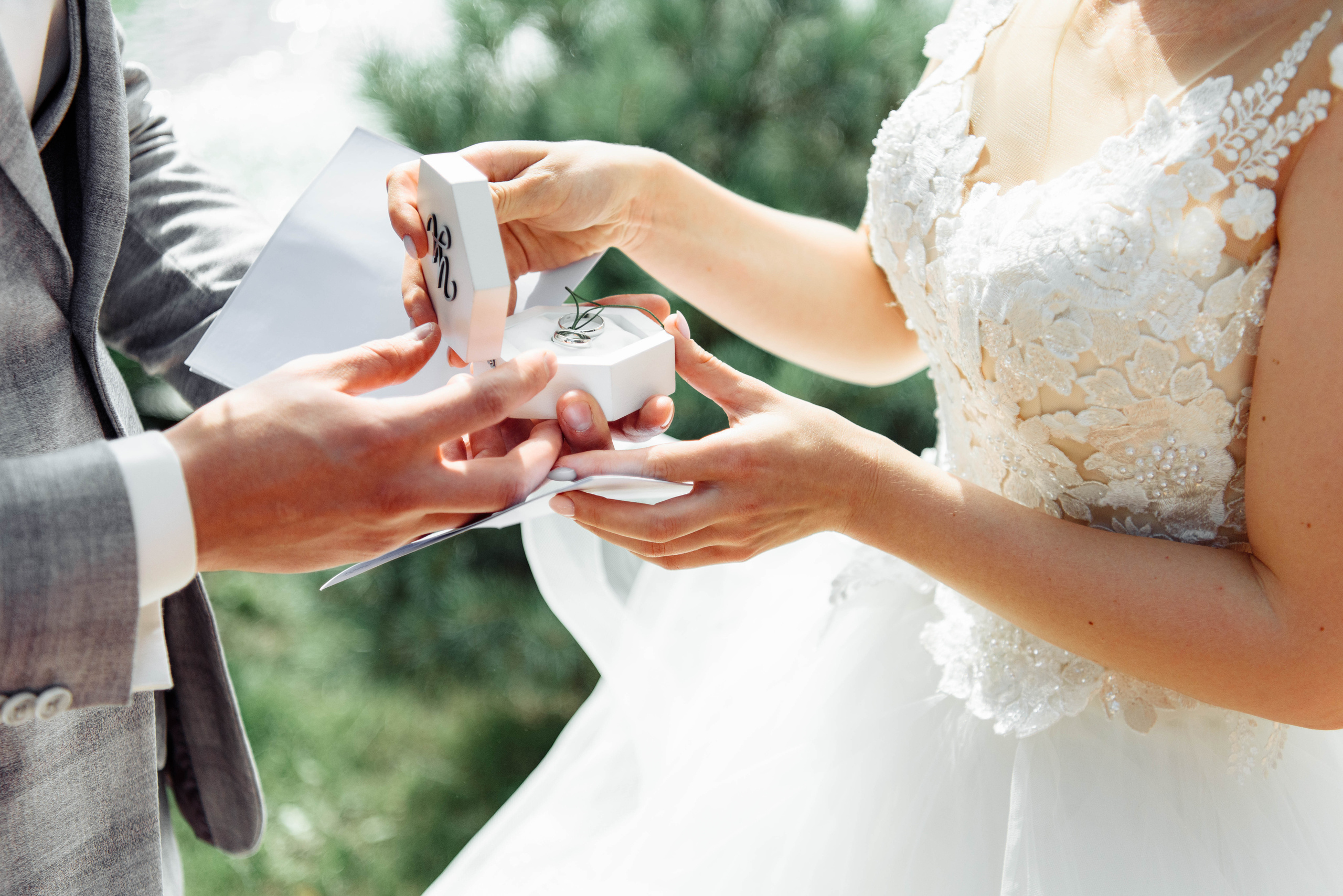 Утро жениха и невесты в отеле Hilton Garden Inn Ufa Riverside | Свадьб. Свадебный и семейный фотограф в Уфе | Винс Константин | Фотопроекты