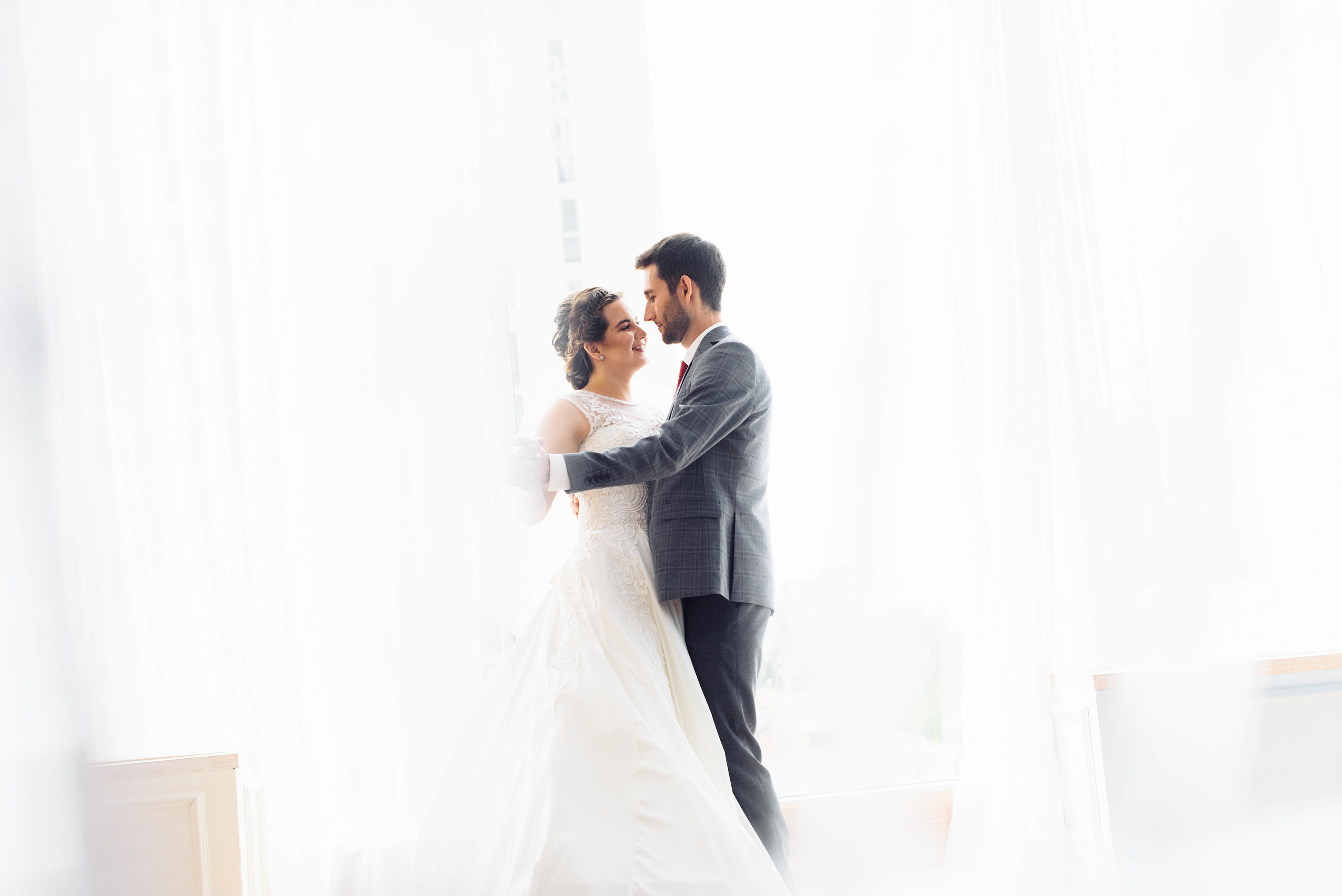 Анонс свадьбы Юлии и Дениса 27.07.2019 | Загс Ленинского района. Свадебный и семейный фотограф в Уфе | Винс Константин | Фотопроекты