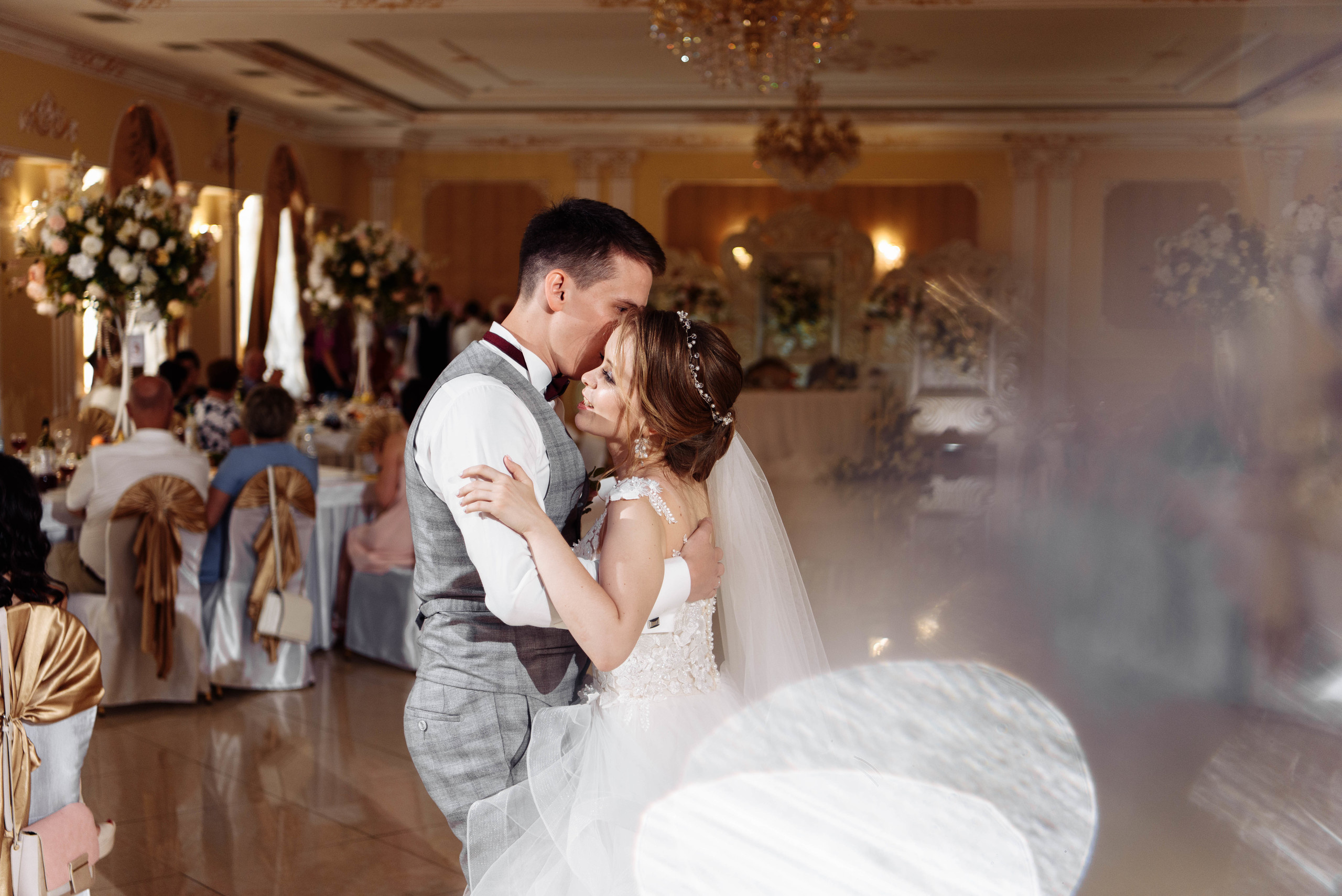 Утро жениха и невесты в отеле Hilton Garden Inn Ufa Riverside | Свадьб. Свадебный и семейный фотограф в Уфе | Винс Константин | Фотопроекты