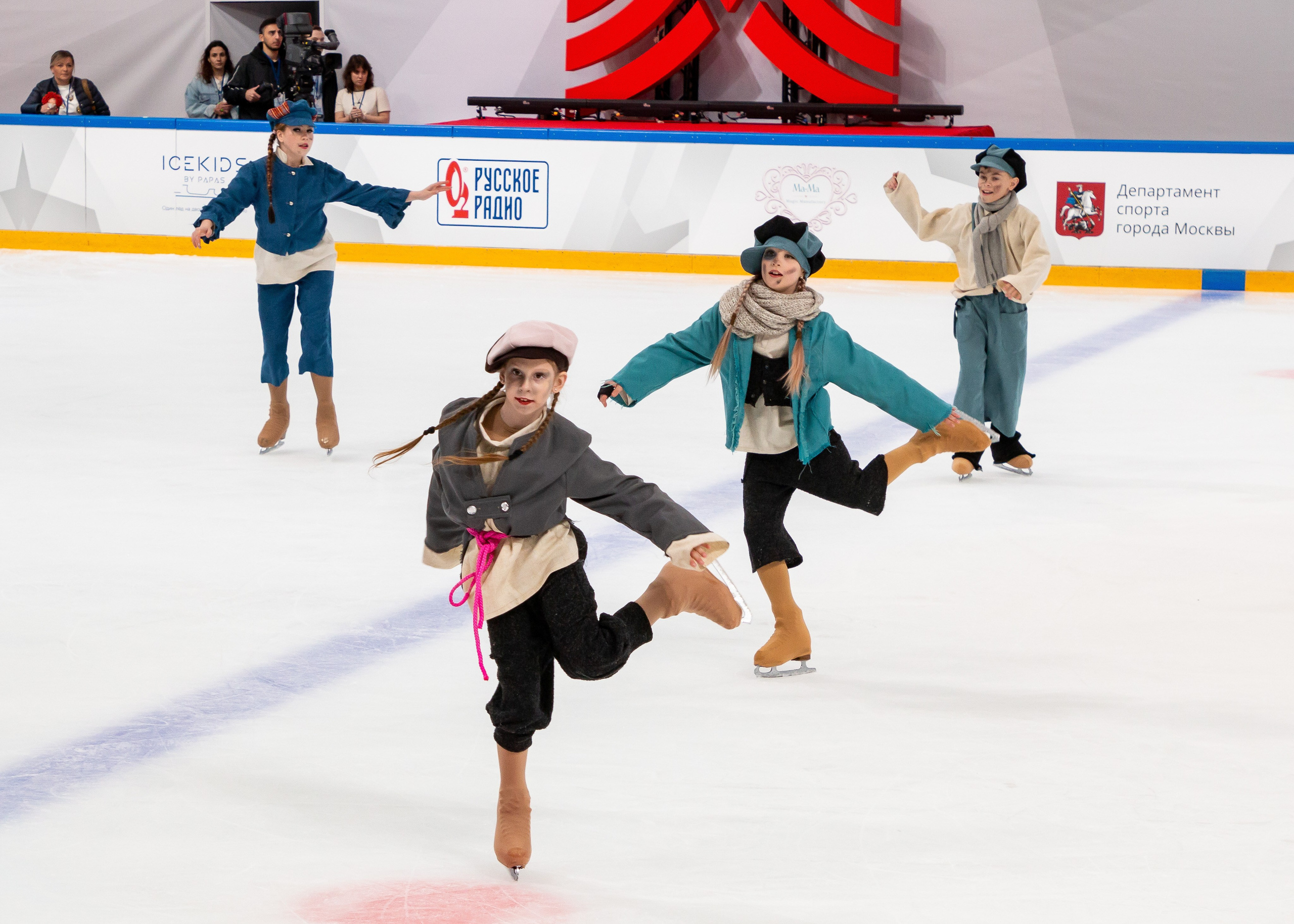 Кубок Московского Спорта. Фестиваль балетов на льду «Битва Школ» 2024. Репортажный фотограф в Москве
