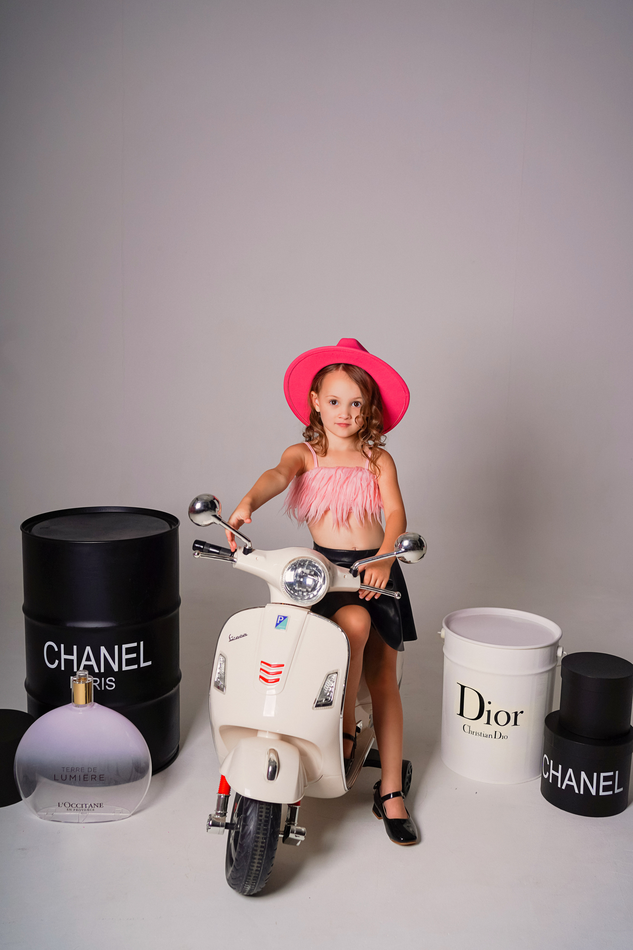 Девочки. Детский и семейный фотограф. Фотограф новорожденный в Астрахани Марина