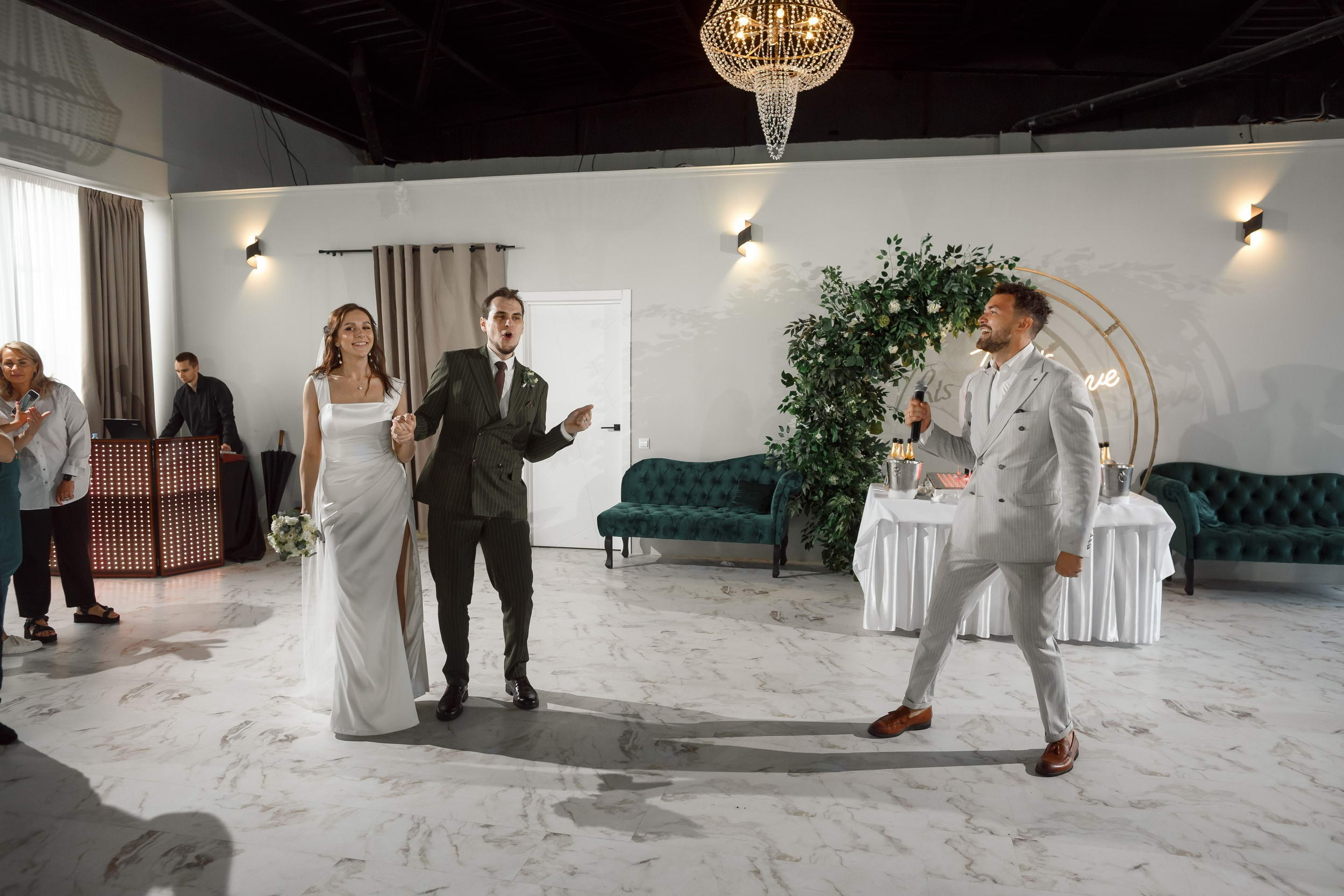 Свадебная фотосессия в Санкт-Петербурге. Свадебный фотограф Игорь Брундасов 8PHOTO на свадьбу венчание загс СПб