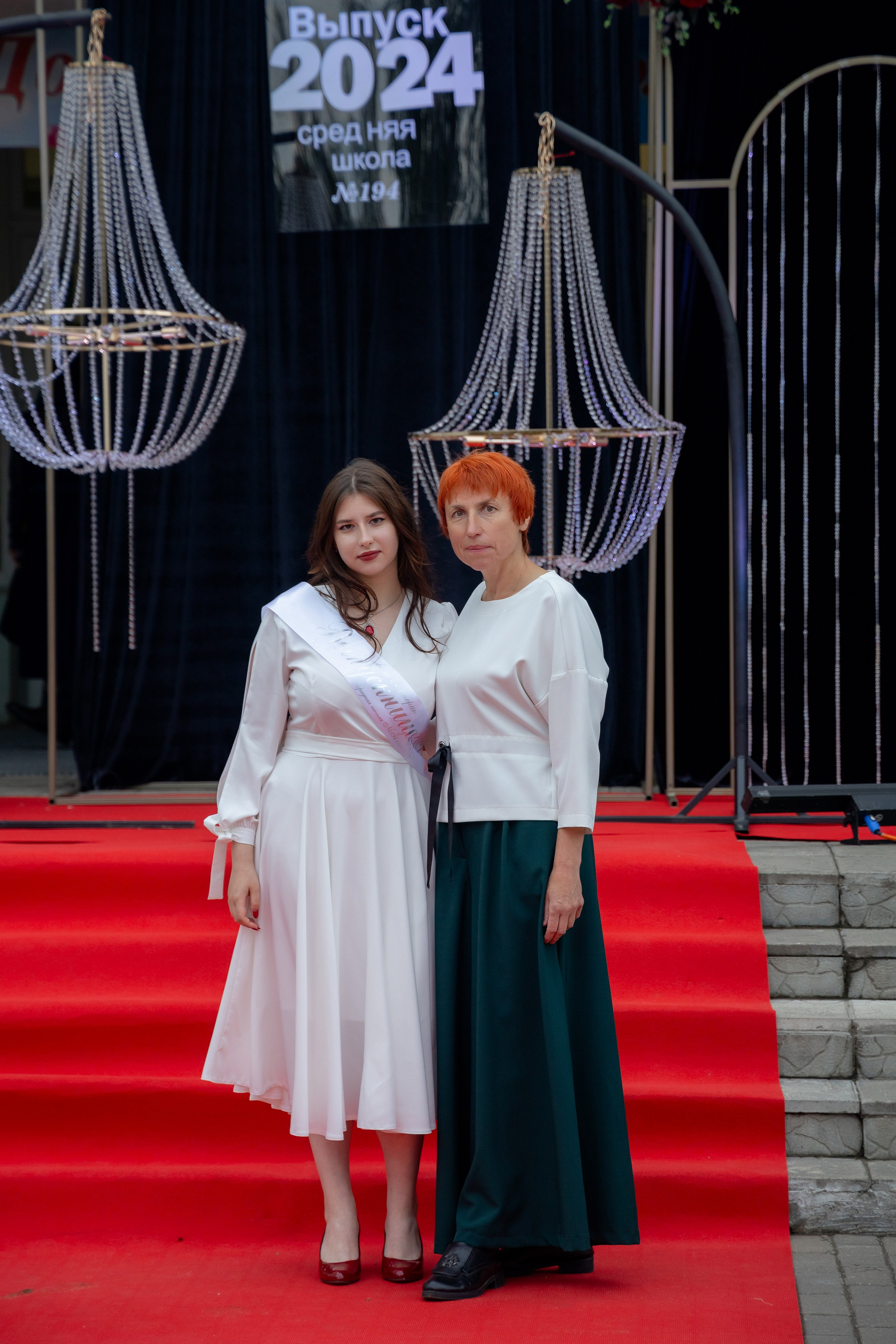 Школьный выпускной 2024 год в Соколе (Минск). Свадебный фотограф в Минске/Беларуси Сергей Спиридонов