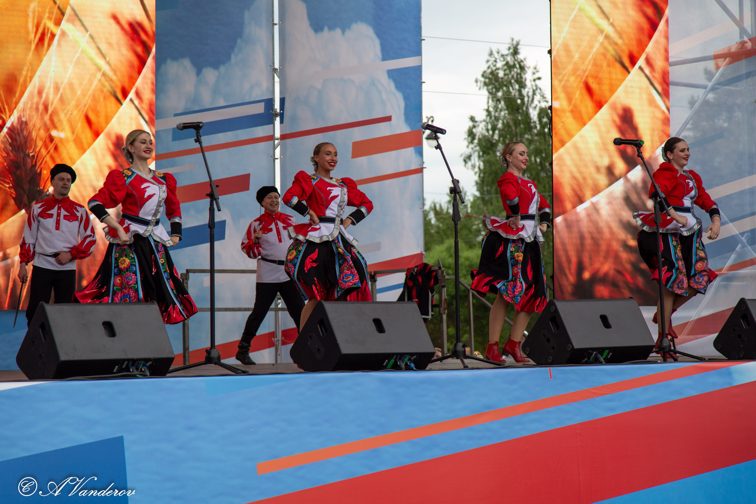 День России 12.06.2024. Фотограф Омск | Александр Вандеров