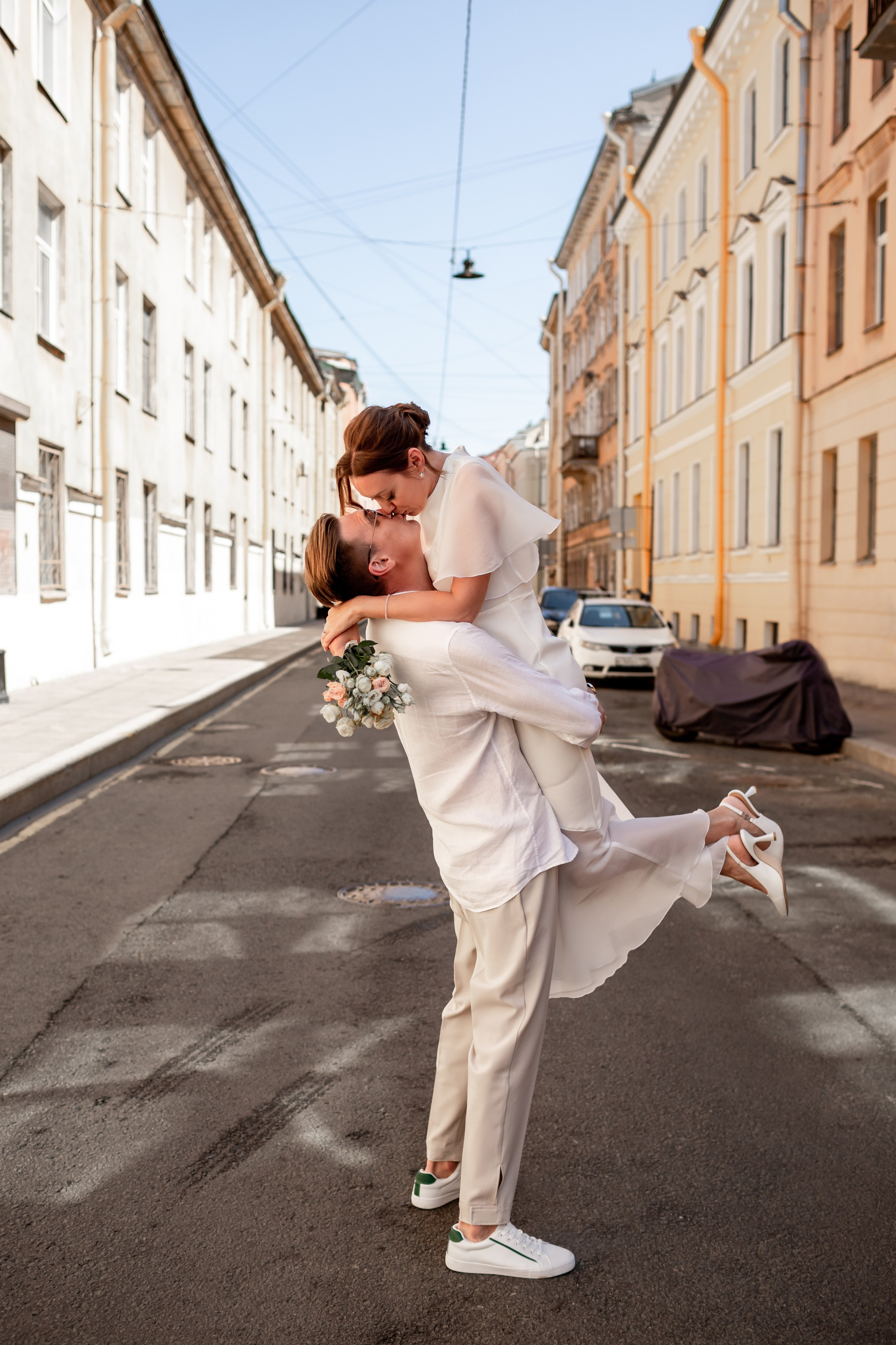 свадебная прогулка в центре Санкт-Петербурга, улицы Литейного округа