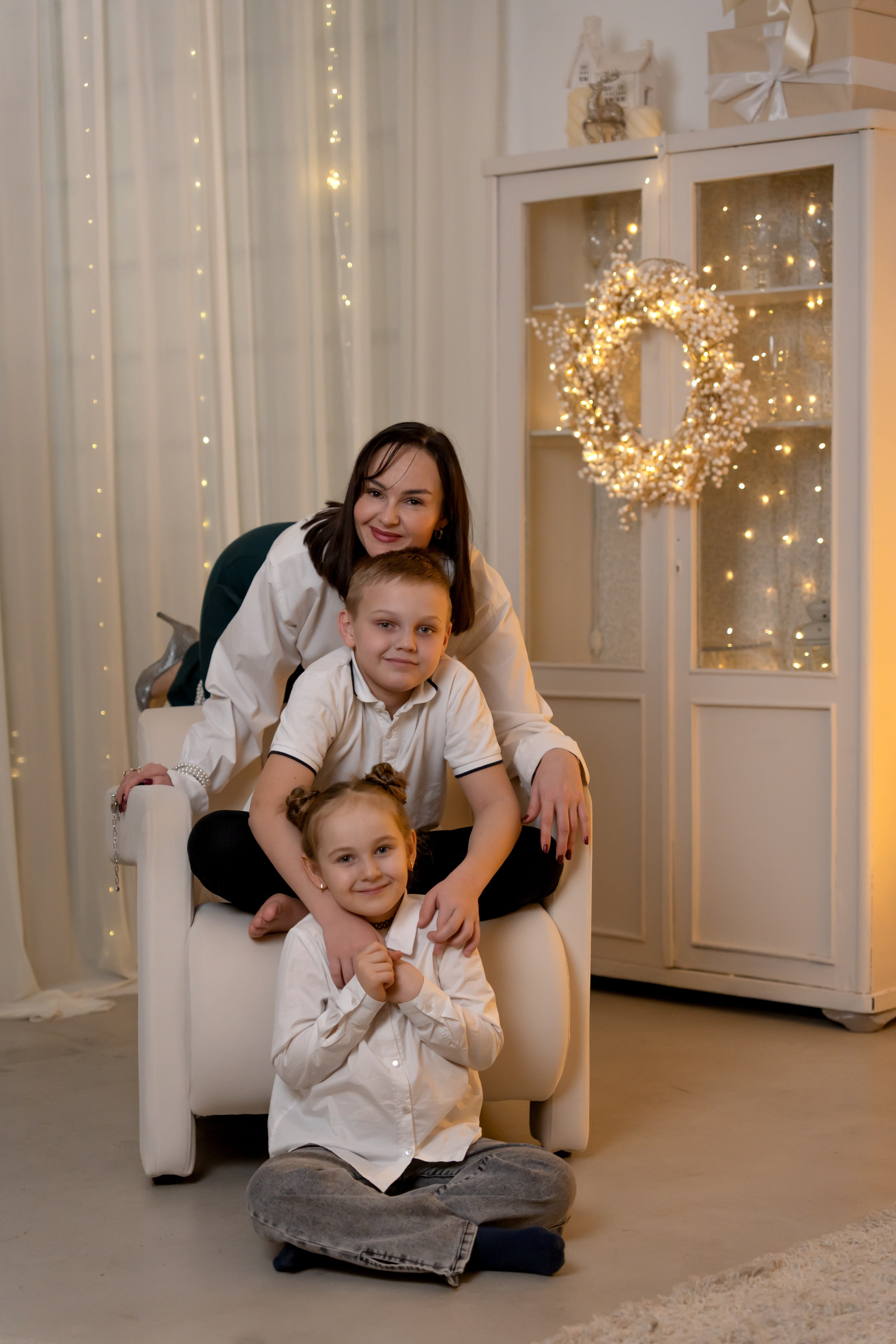 Новогодняя фотосессия для дружной семьи. Фотограф в Красноярске. Юлия Чаушанская