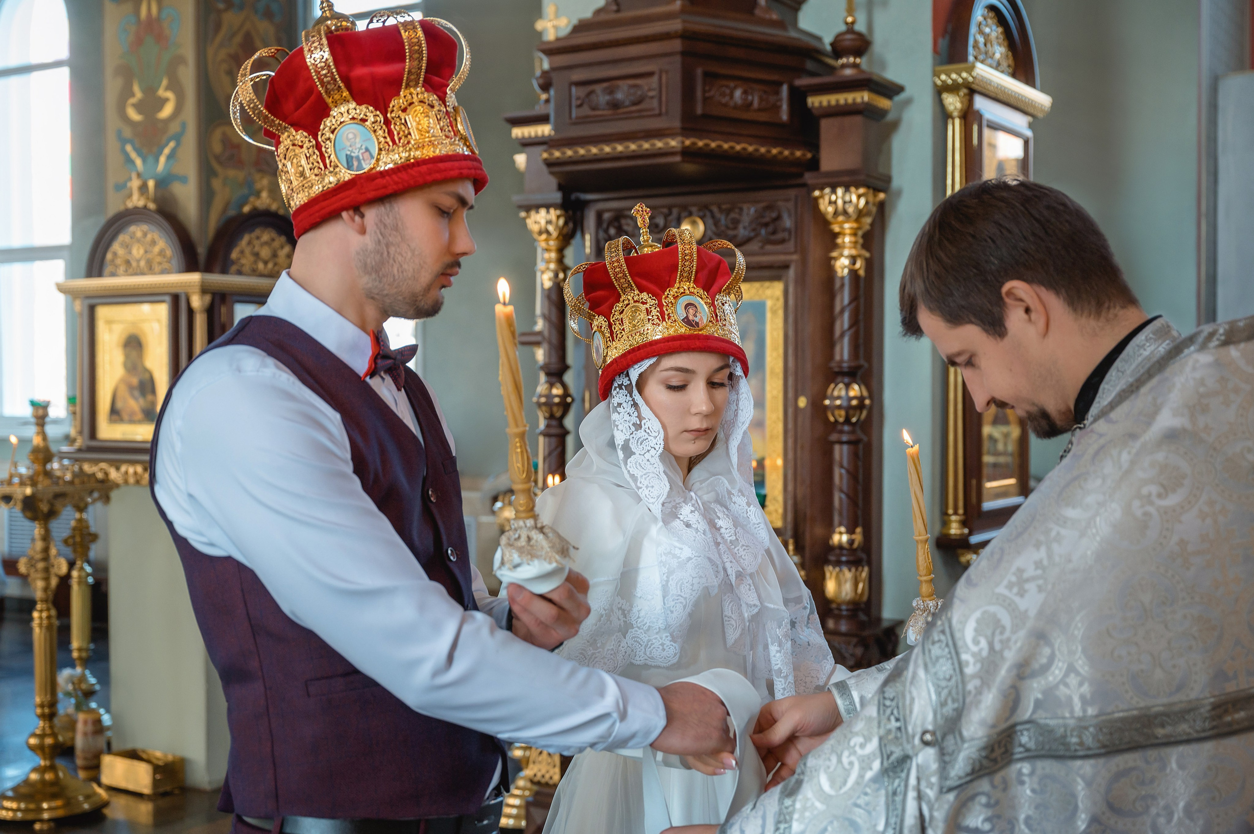 Фотограф на таинство венчания в Краснодаре. Фотограф и видеограф на крещение, венчание, Краснодар