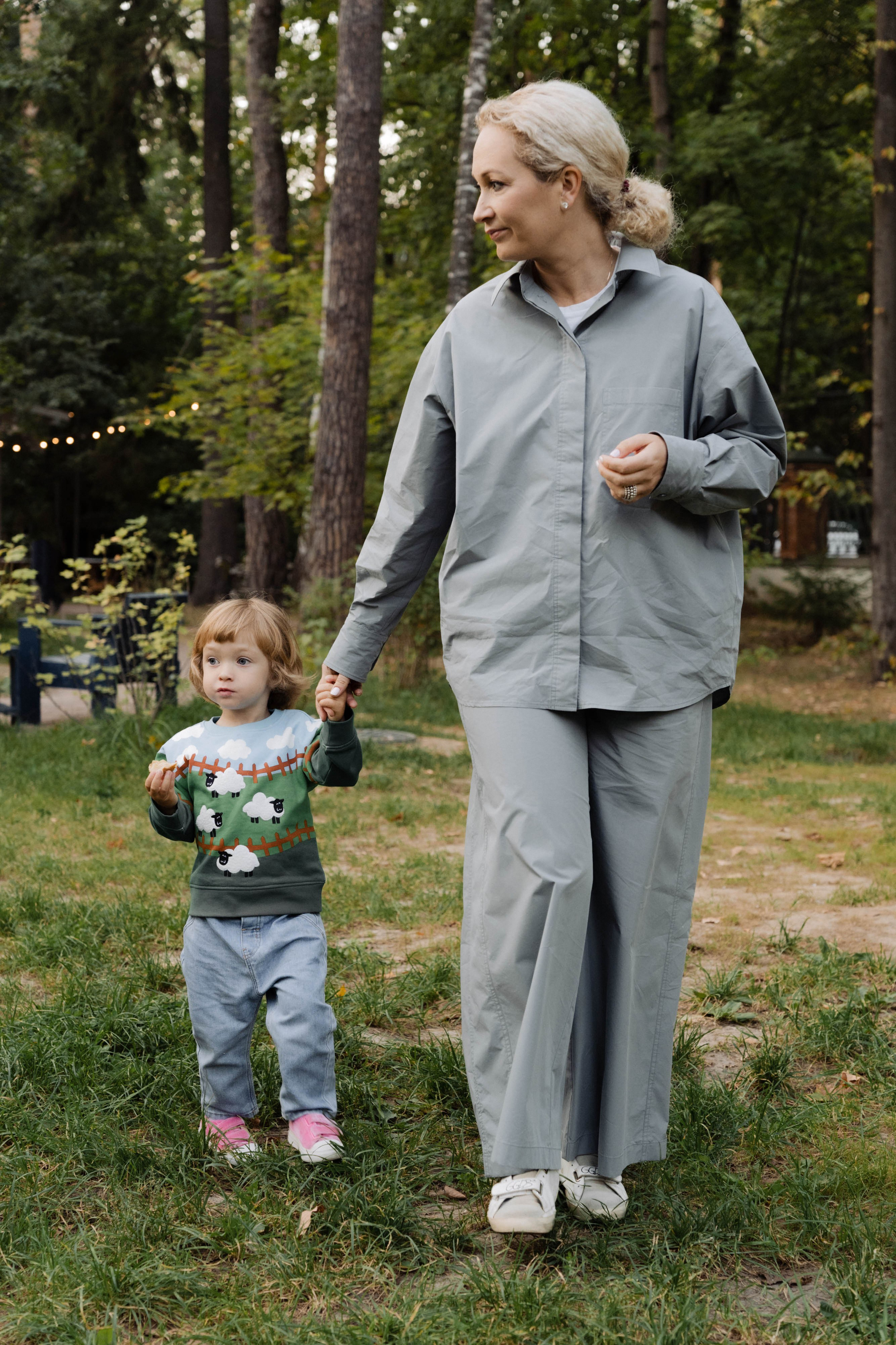 Встреча в «Робине» Переделкино. ФОТОГРАФ КСЕНИЯ СОСНОВСКАЯ