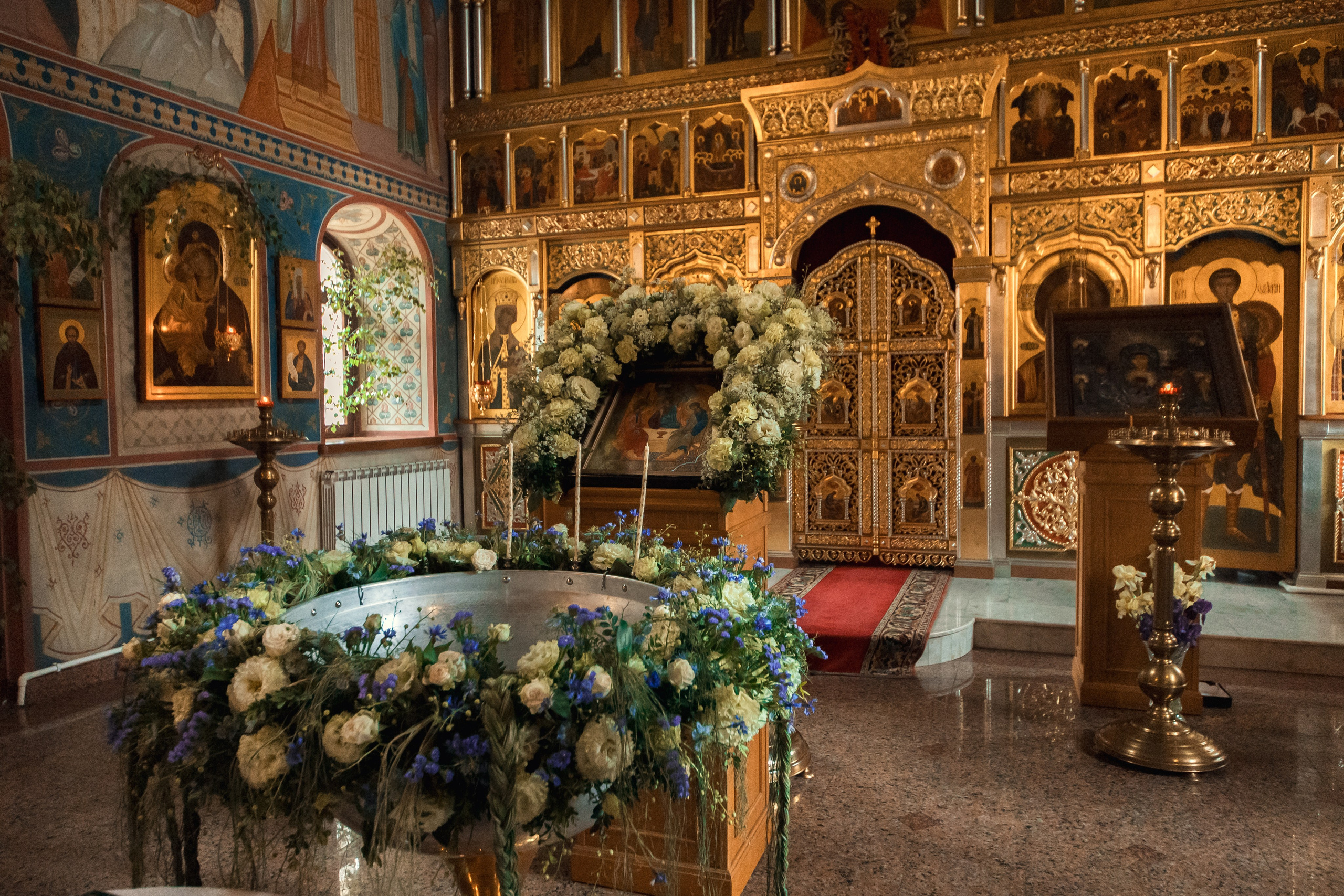 Крещение в Знаменской Церкви г. Переславль Залесский. Профессиональный фотограф в Москве и Мо Мария Шантарёва