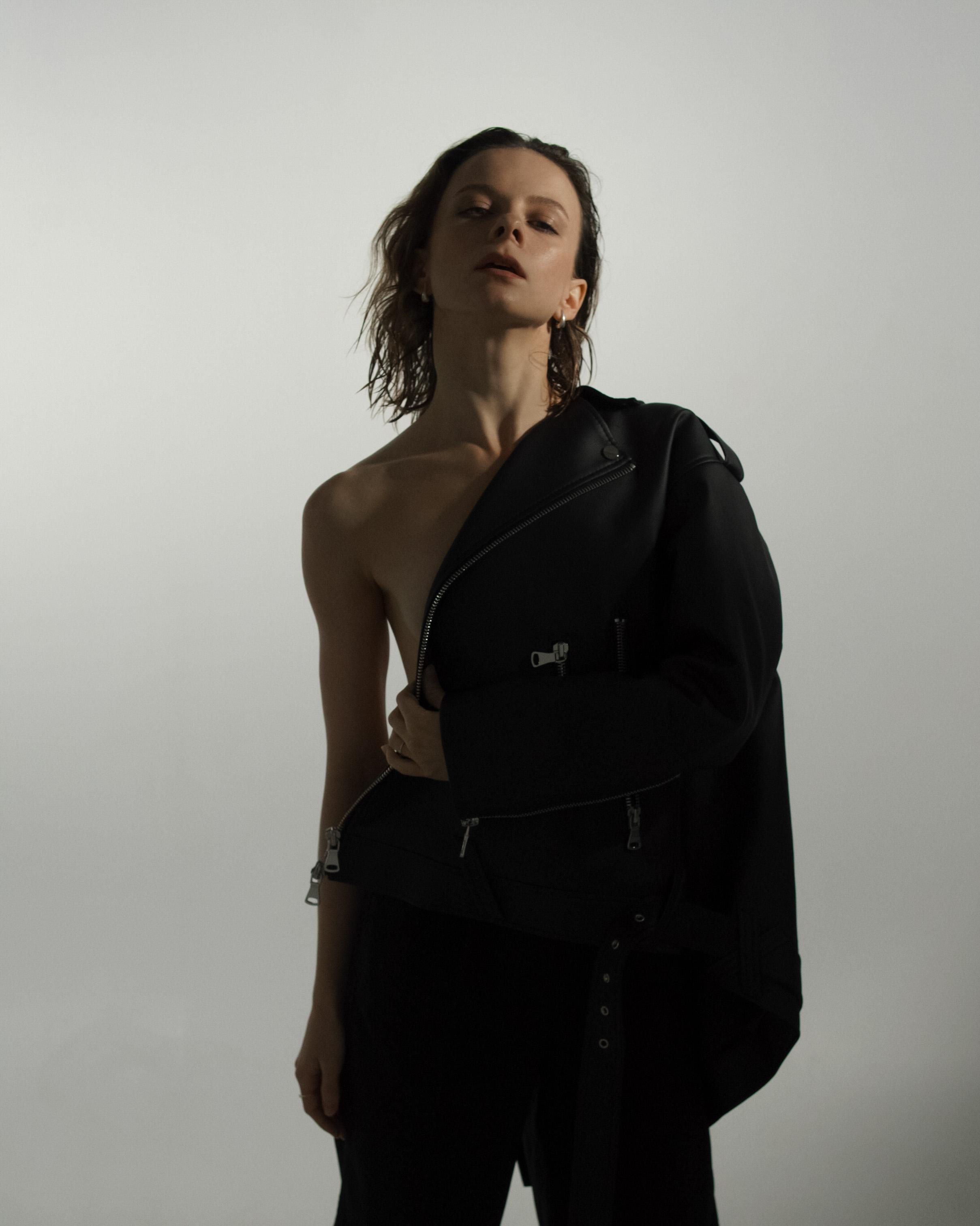 Таша, фотосессия в студии. Фотограф в Минске Света Григорьева