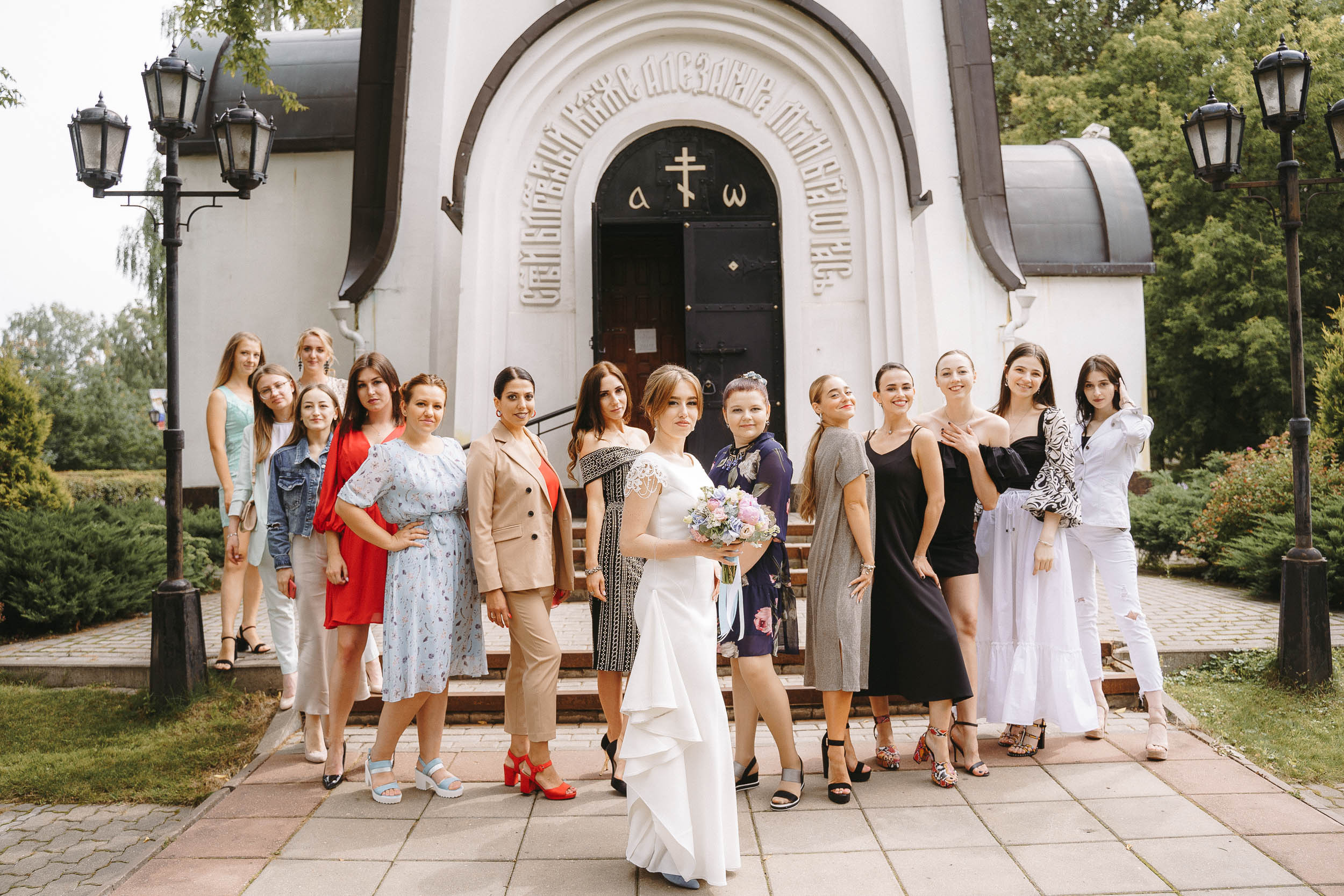 Свадебная фотосессия в ЗАГС города Королев (Московская область)