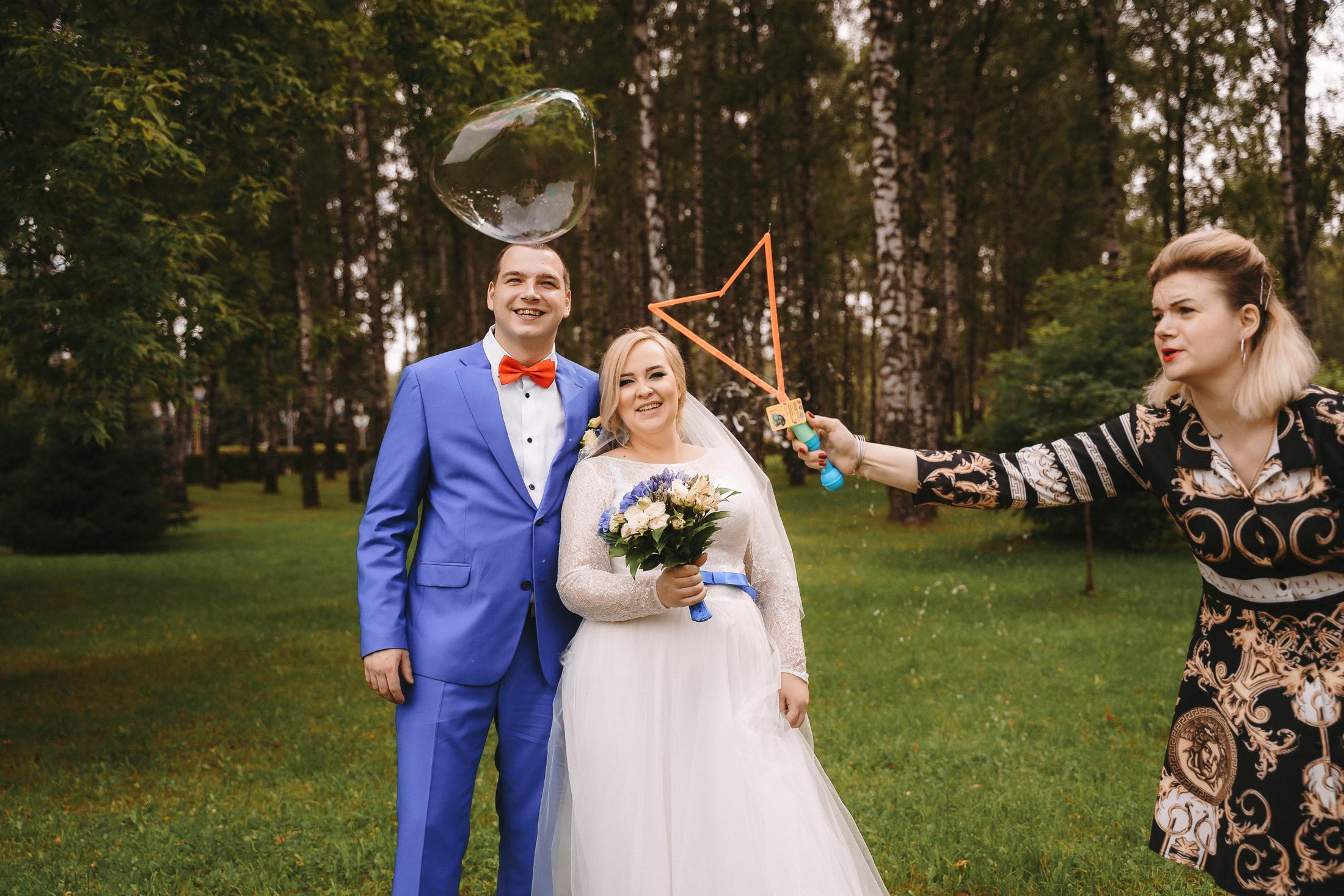 Свадебная фотосессия в ЗАГС города Королев (Московская область)