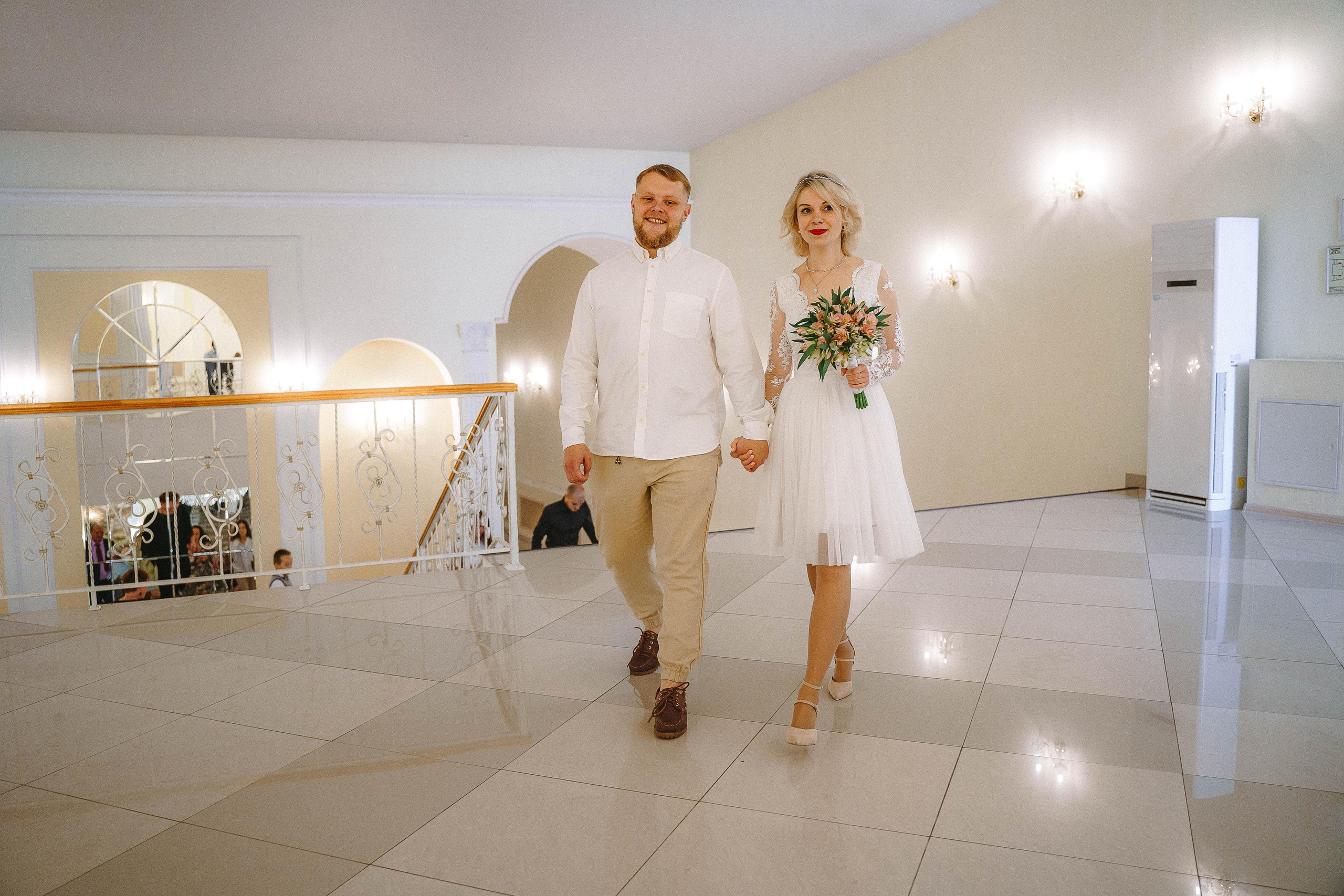 Свадебная фотосессия в ЗАГС города Королев (Московская область)