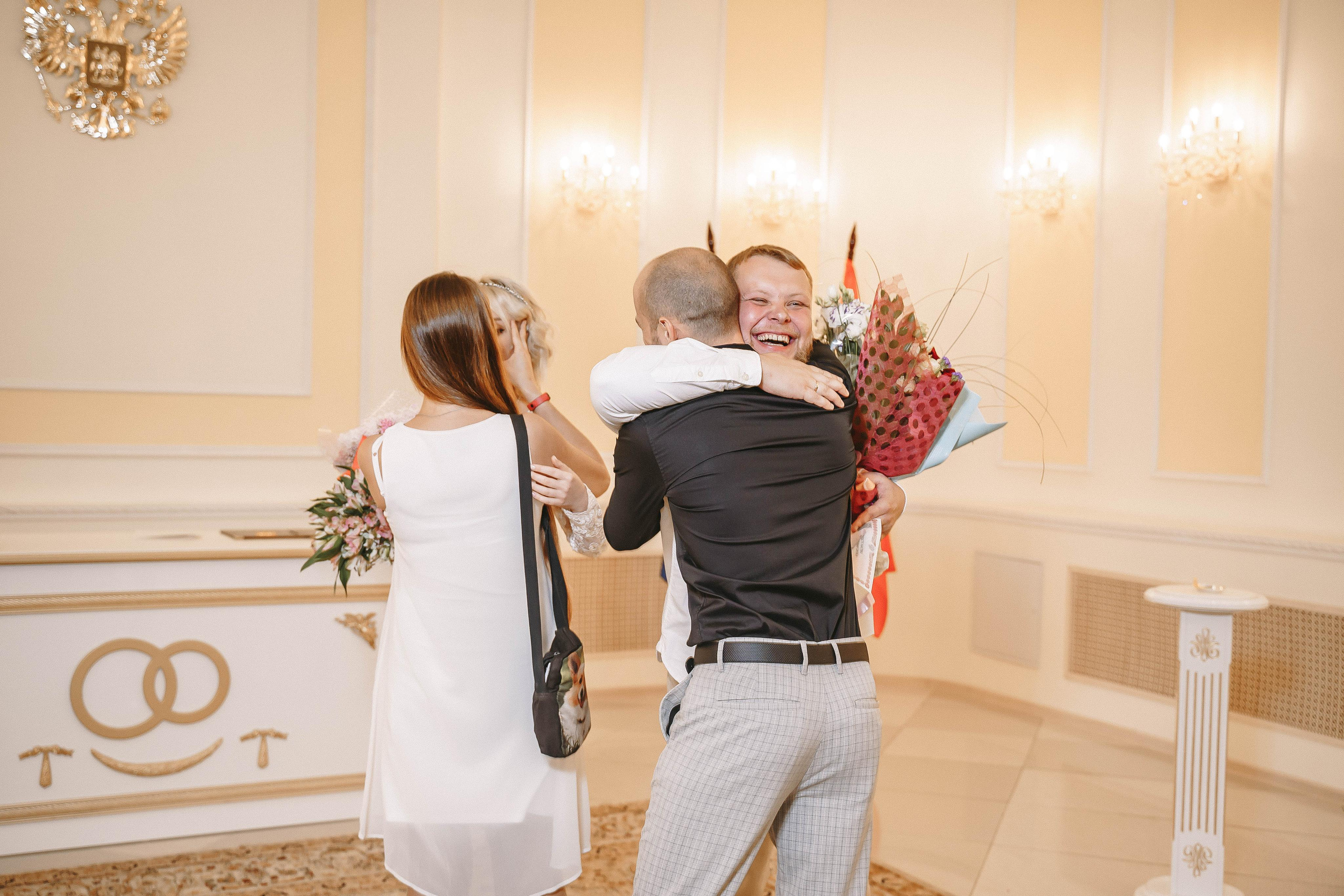 Свадебная фотосессия в ЗАГС города Королев (Московская область)