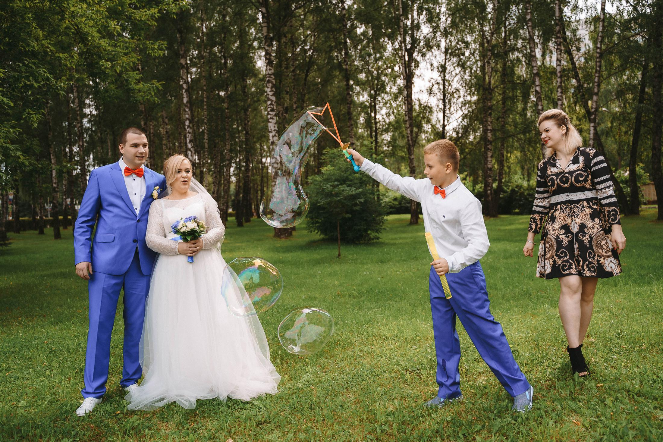 Свадебная фотосессия в ЗАГС города Королев (Московская область)