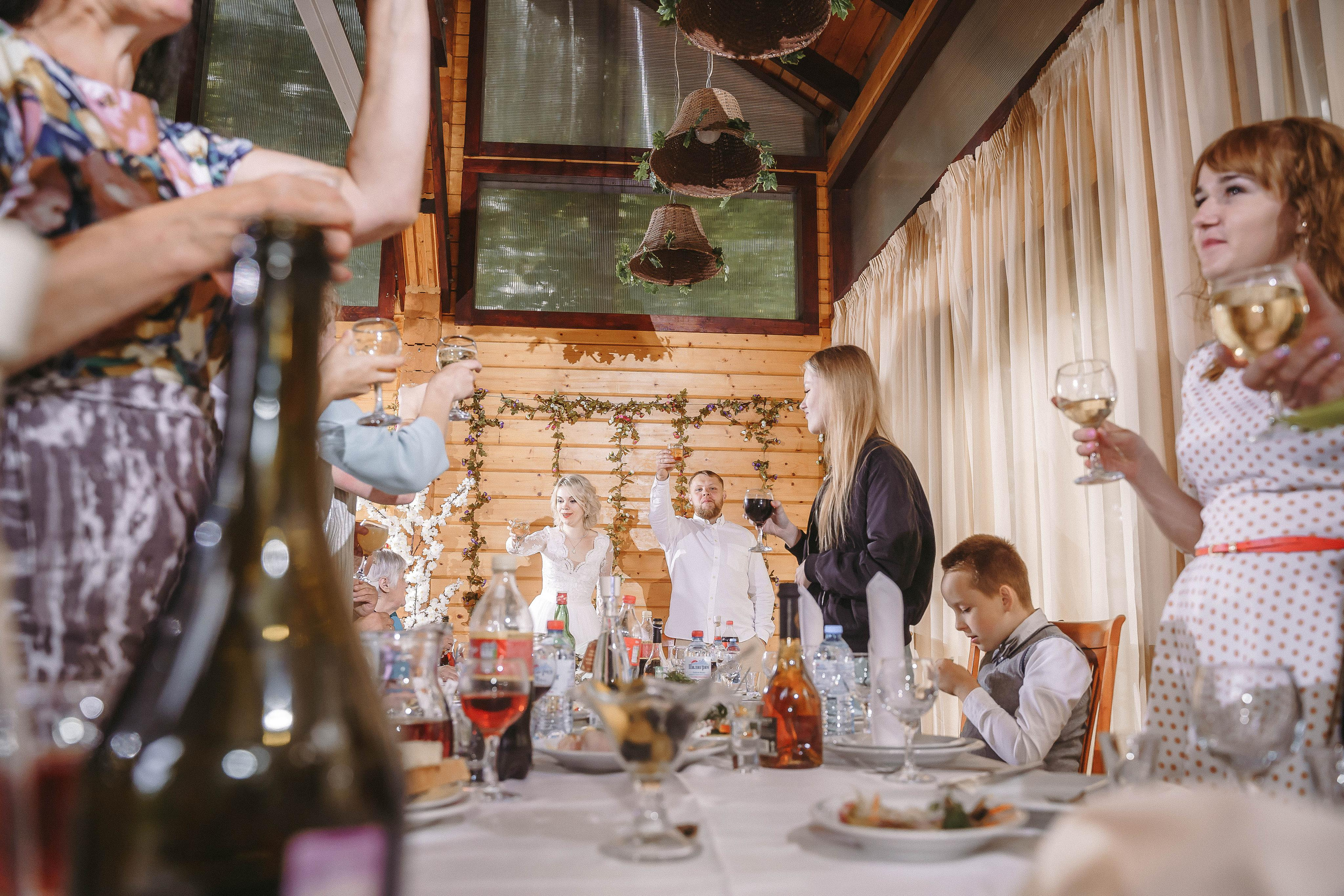 Свадебная фотосессия в ЗАГС города Королев (Московская область)