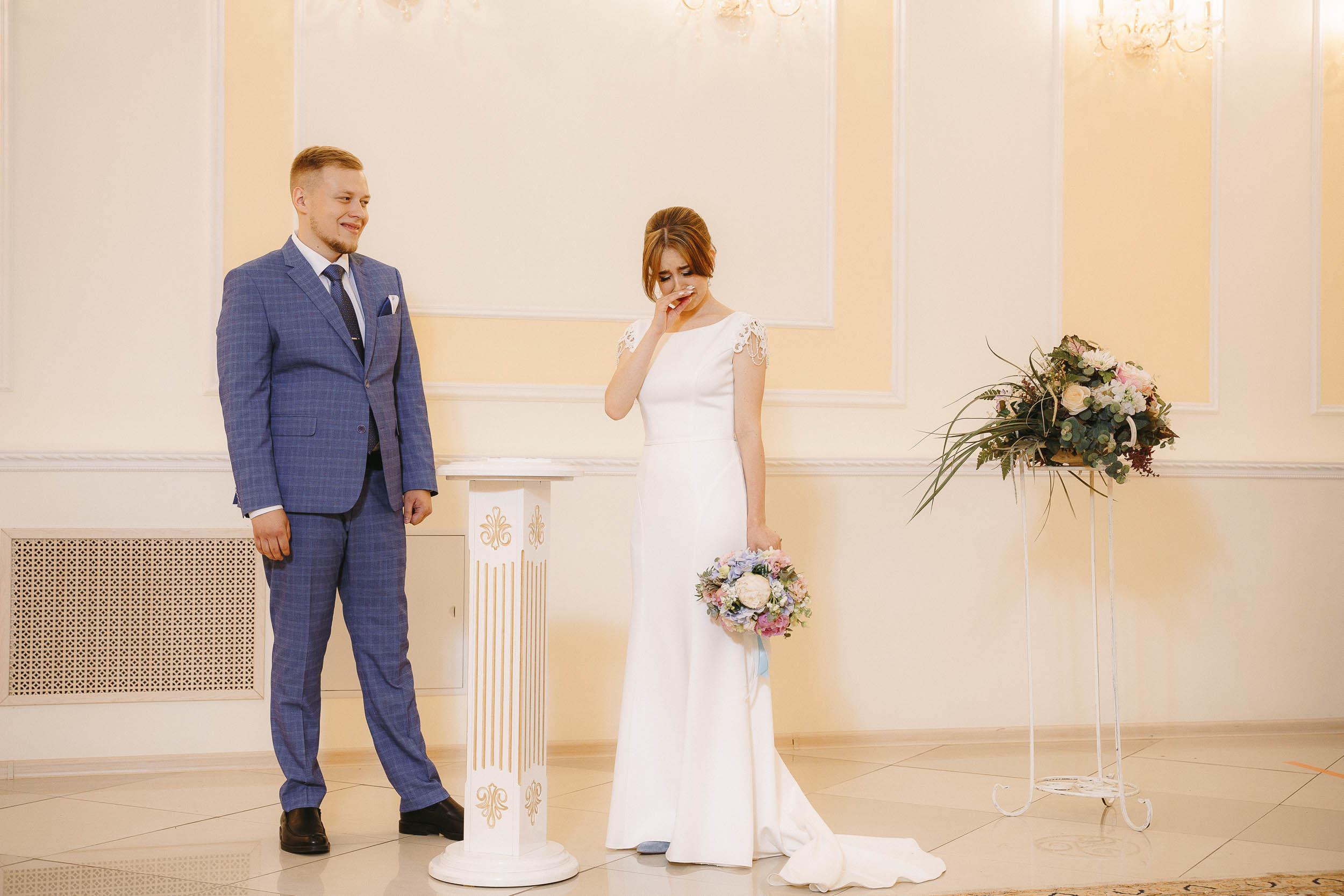 Свадебная фотосессия в ЗАГС города Королев (Московская область)