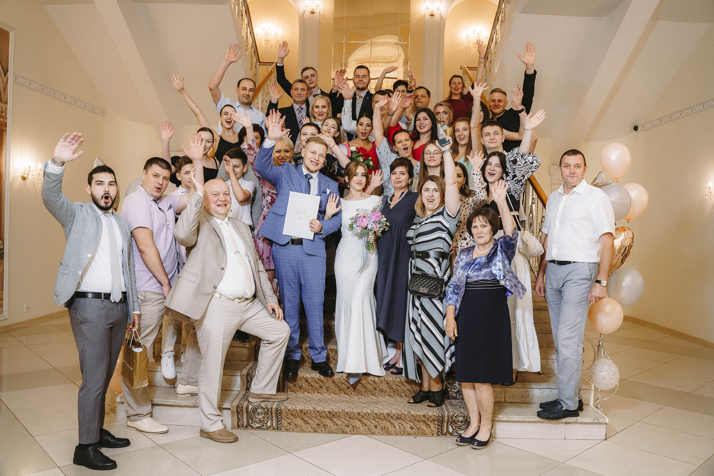 Свадебная фотосессия в ЗАГС города Королев (Московская область)