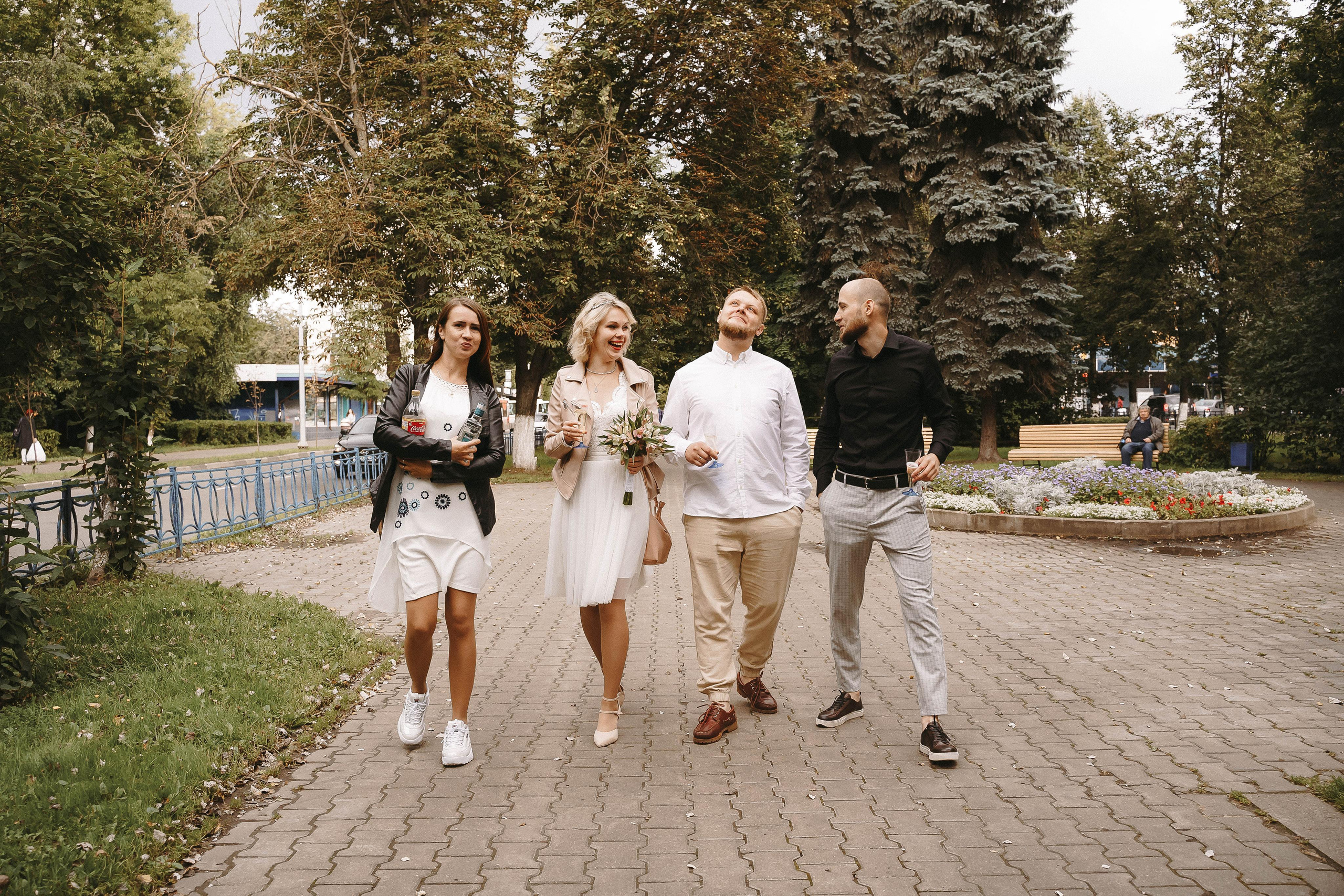 Свадебная фотосессия в ЗАГС города Королев (Московская область)