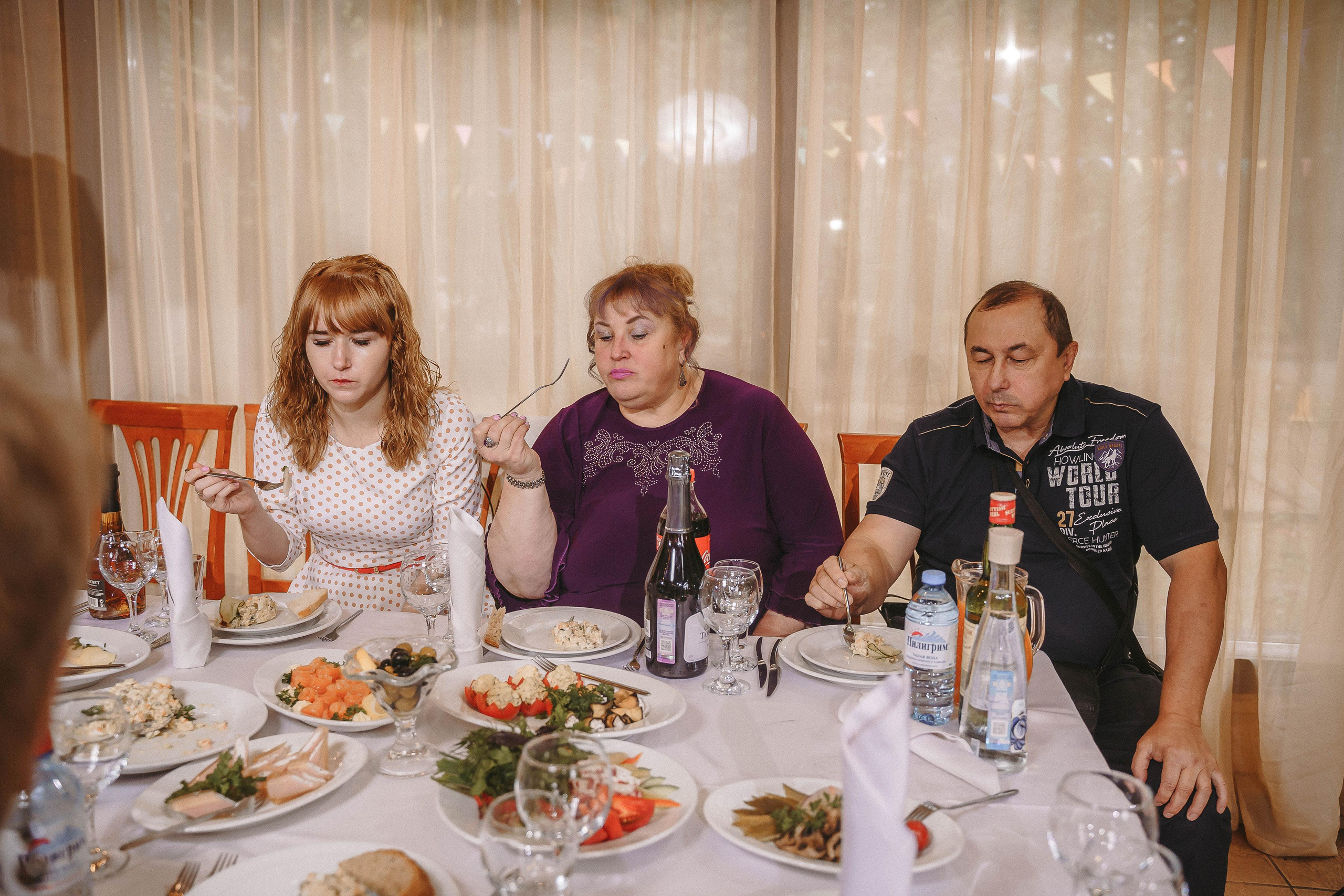 Свадебная фотосессия в ЗАГС города Королев (Московская область)