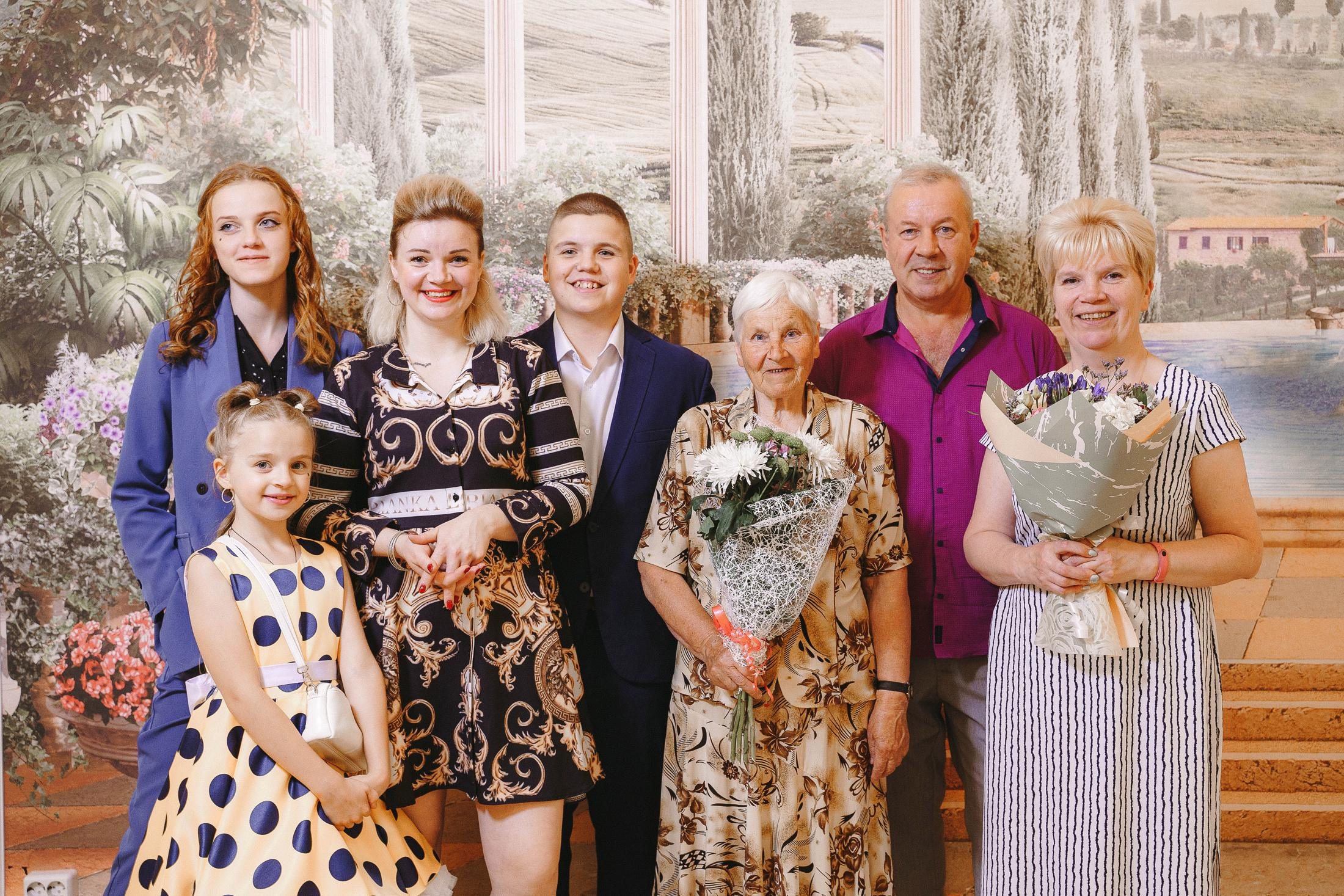 Свадебная фотосессия в ЗАГС города Королев (Московская область)