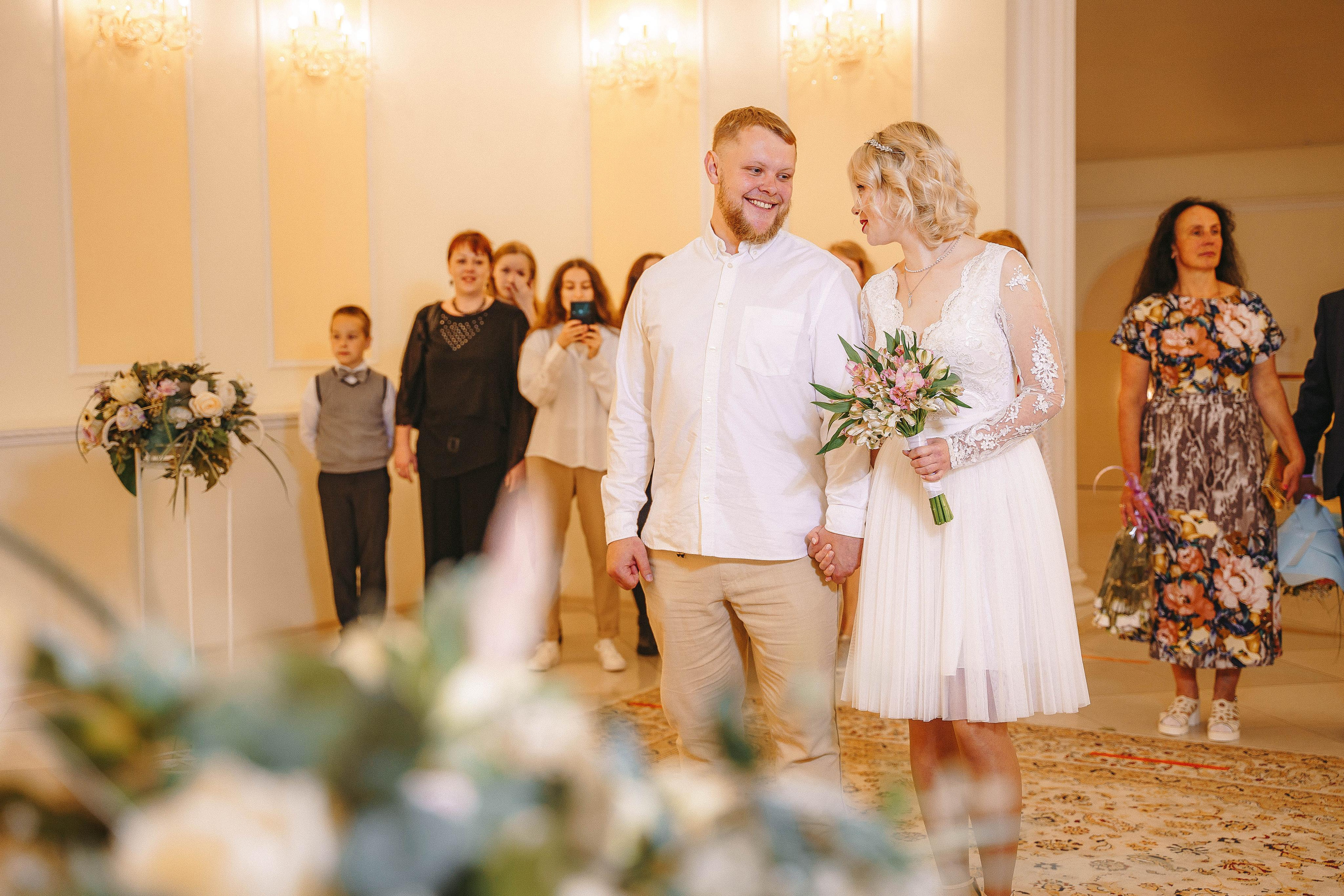 Свадебная фотосессия в ЗАГС города Королев (Московская область)